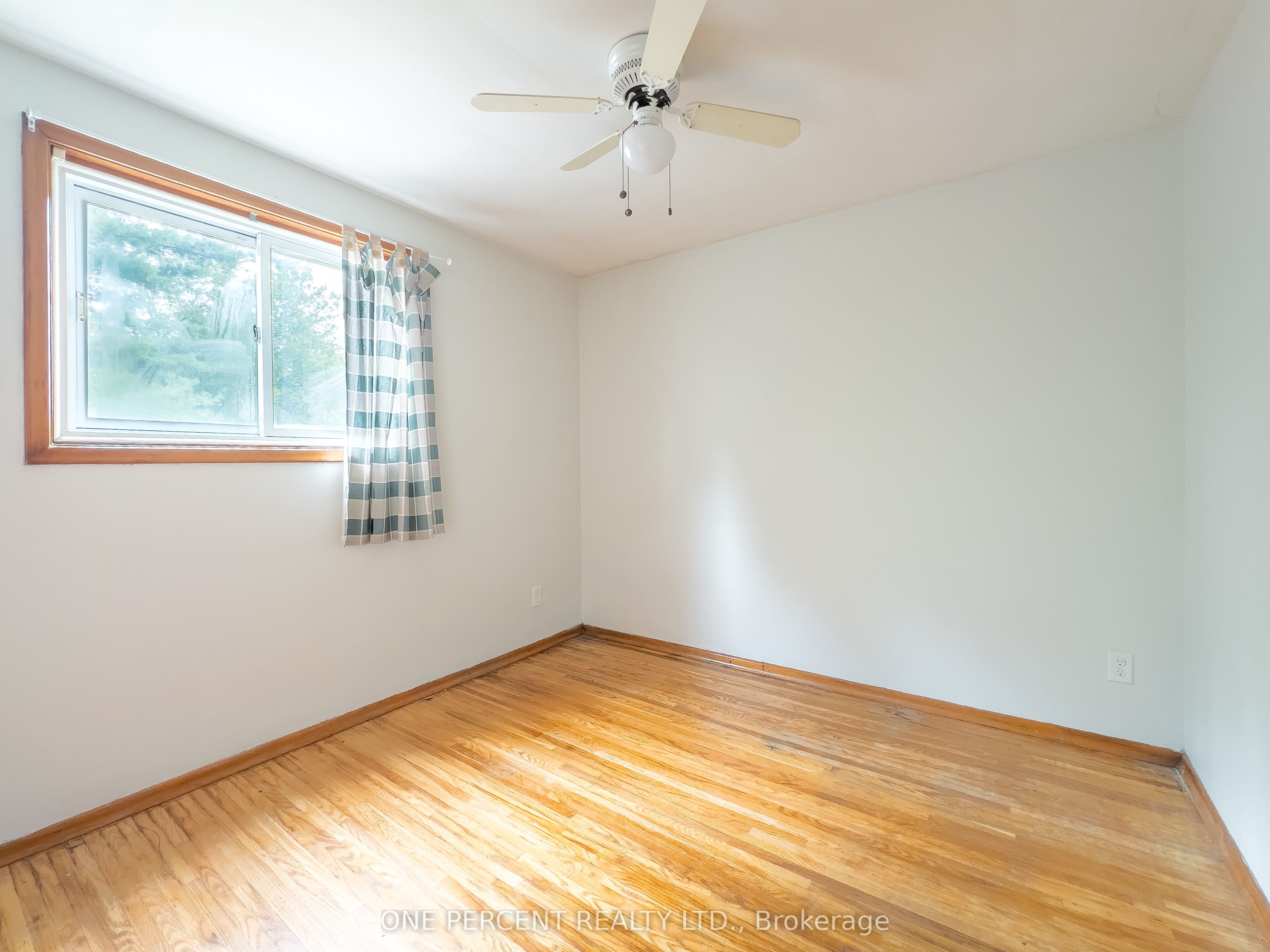 16 Daly Street Property Photo 9