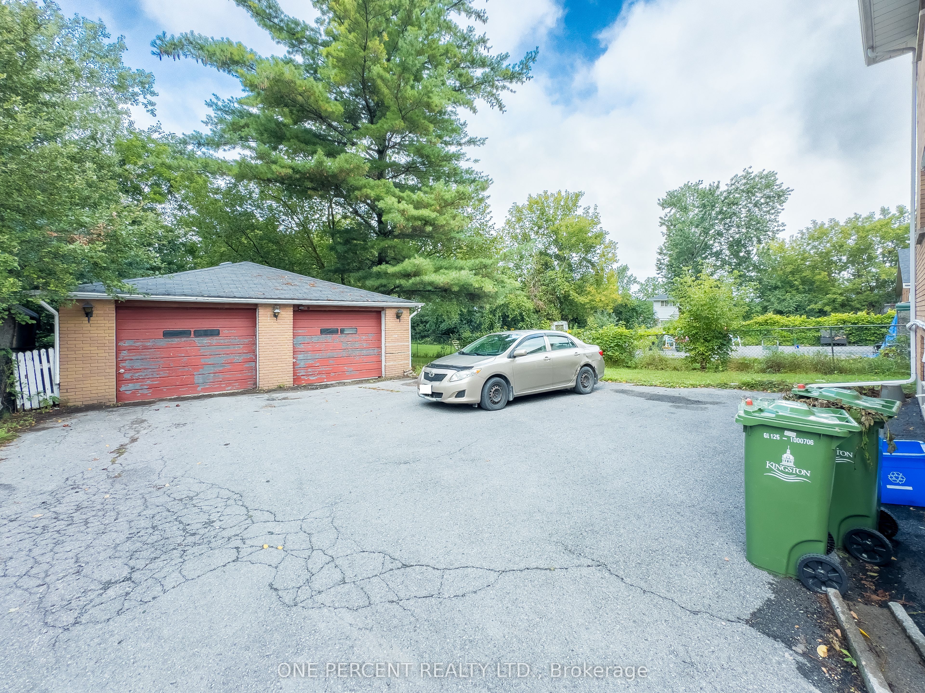 16 Daly Street Property Photo 22