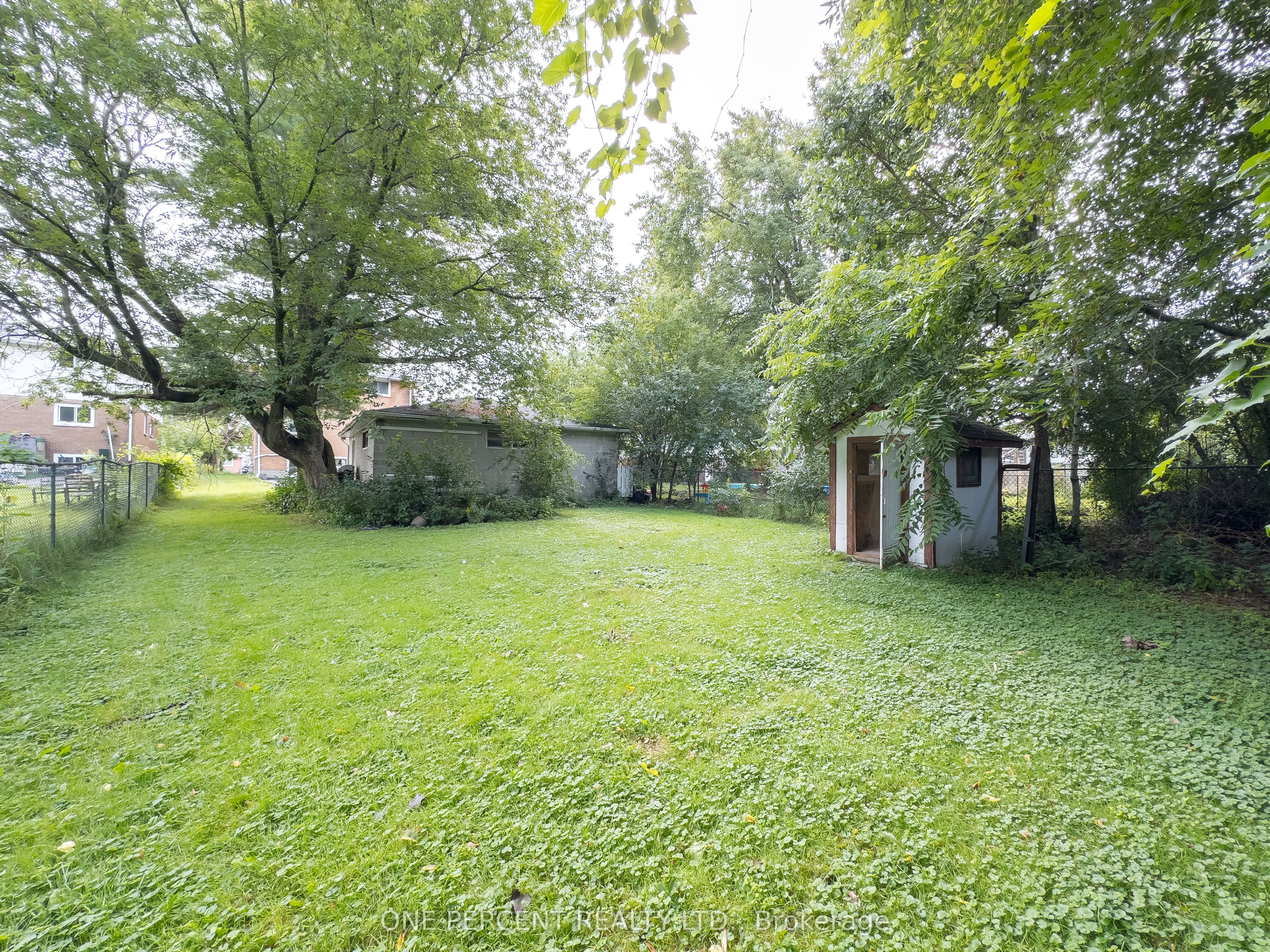16 Daly Street Property Photo 24