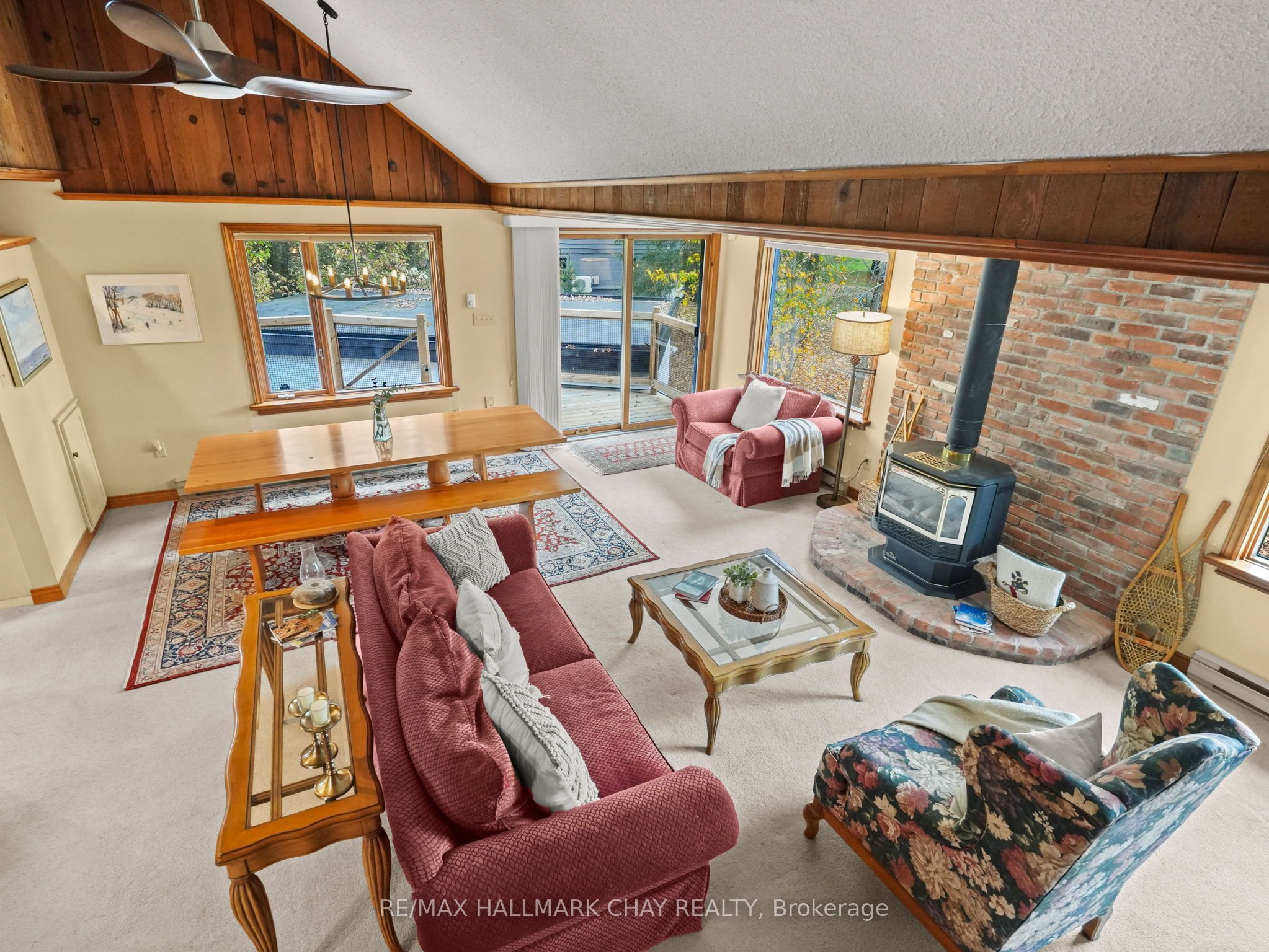 61 Pine River Crescent Property Photo 31