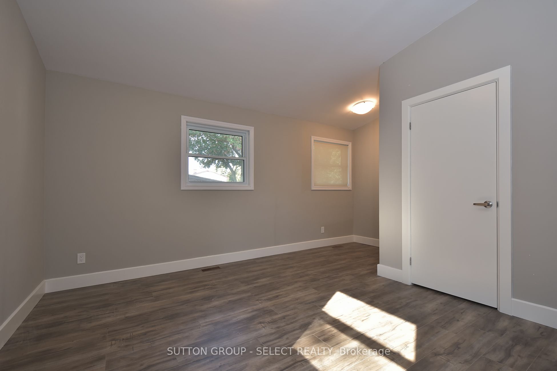 1566 Nairn Avenue Property Photo 11