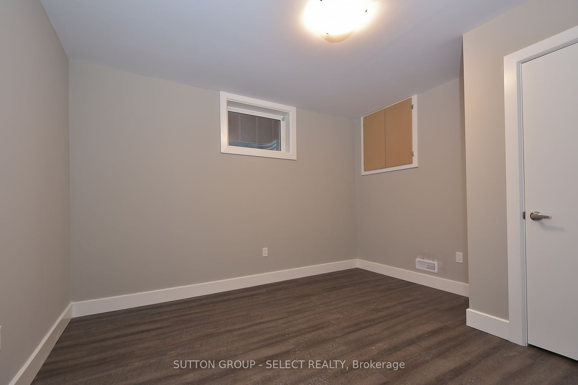 1566 Nairn Avenue Property Photo 17