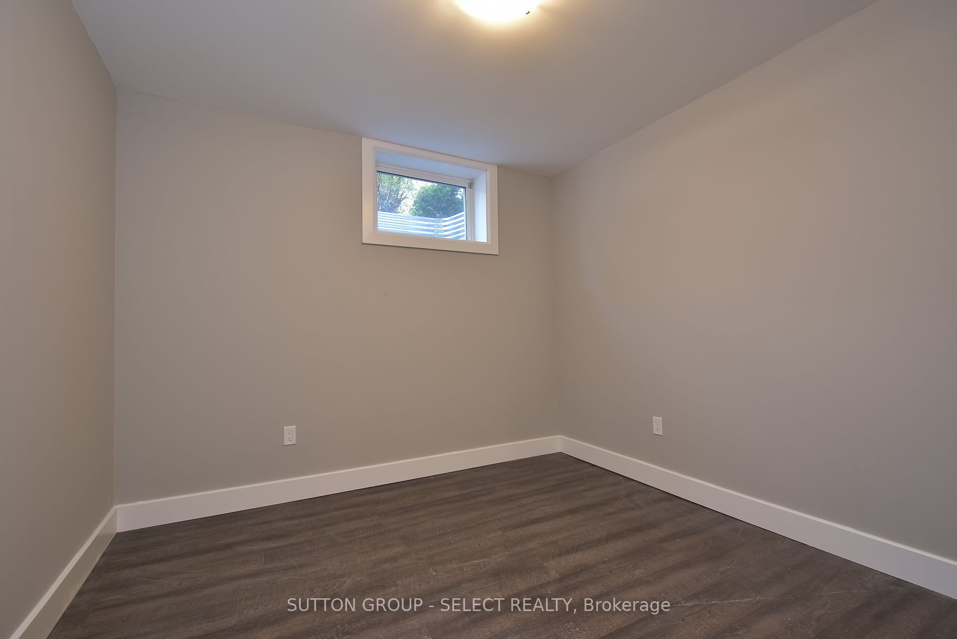 1566 Nairn Avenue Property Photo 20