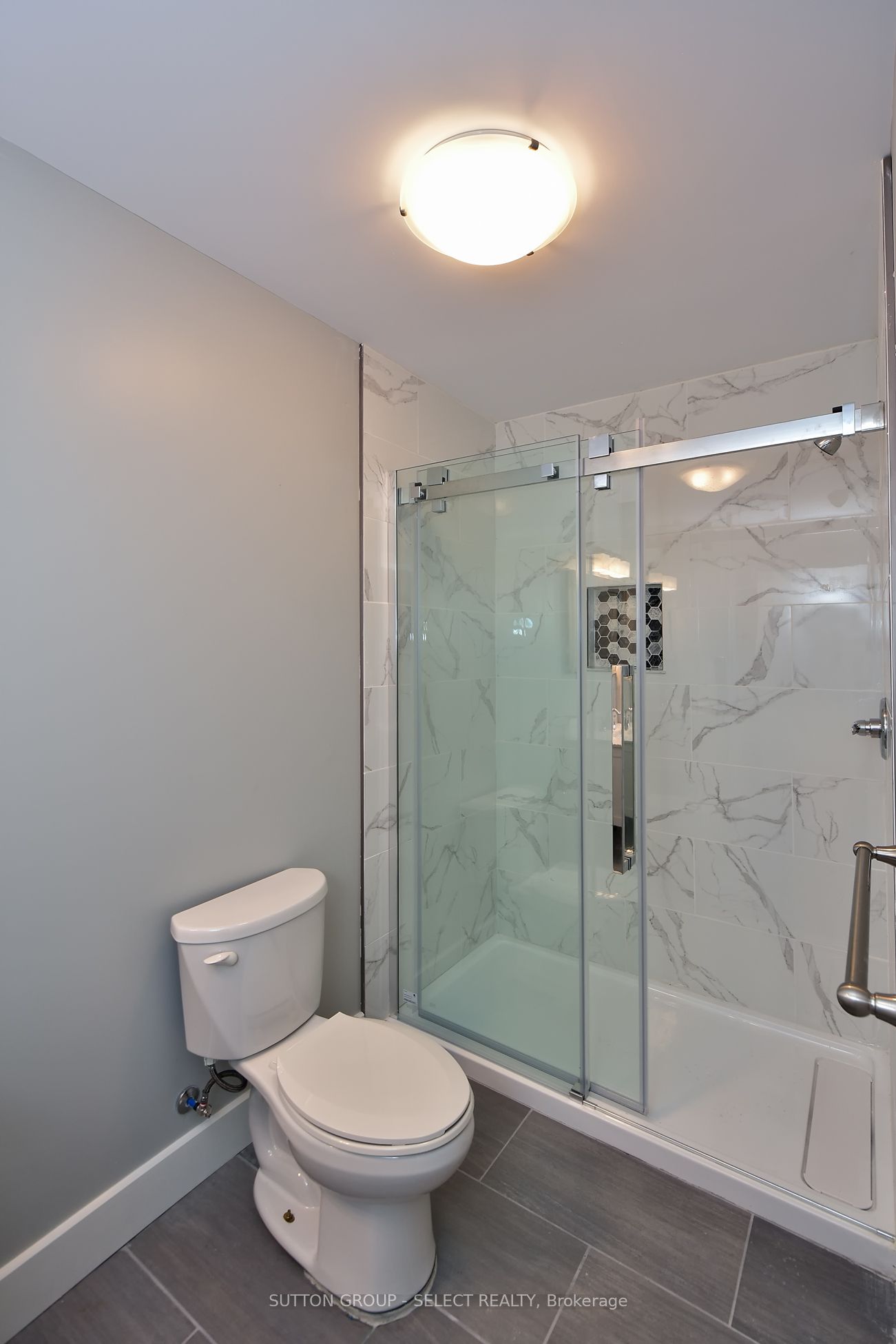 1566 Nairn Avenue Property Photo 22