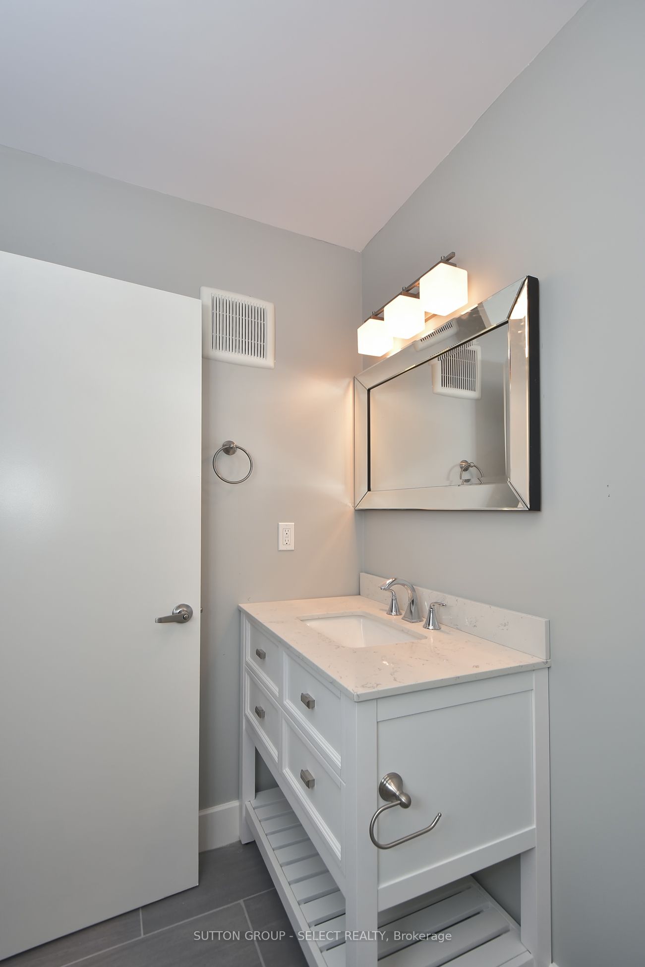 1566 Nairn Avenue Property Photo 23