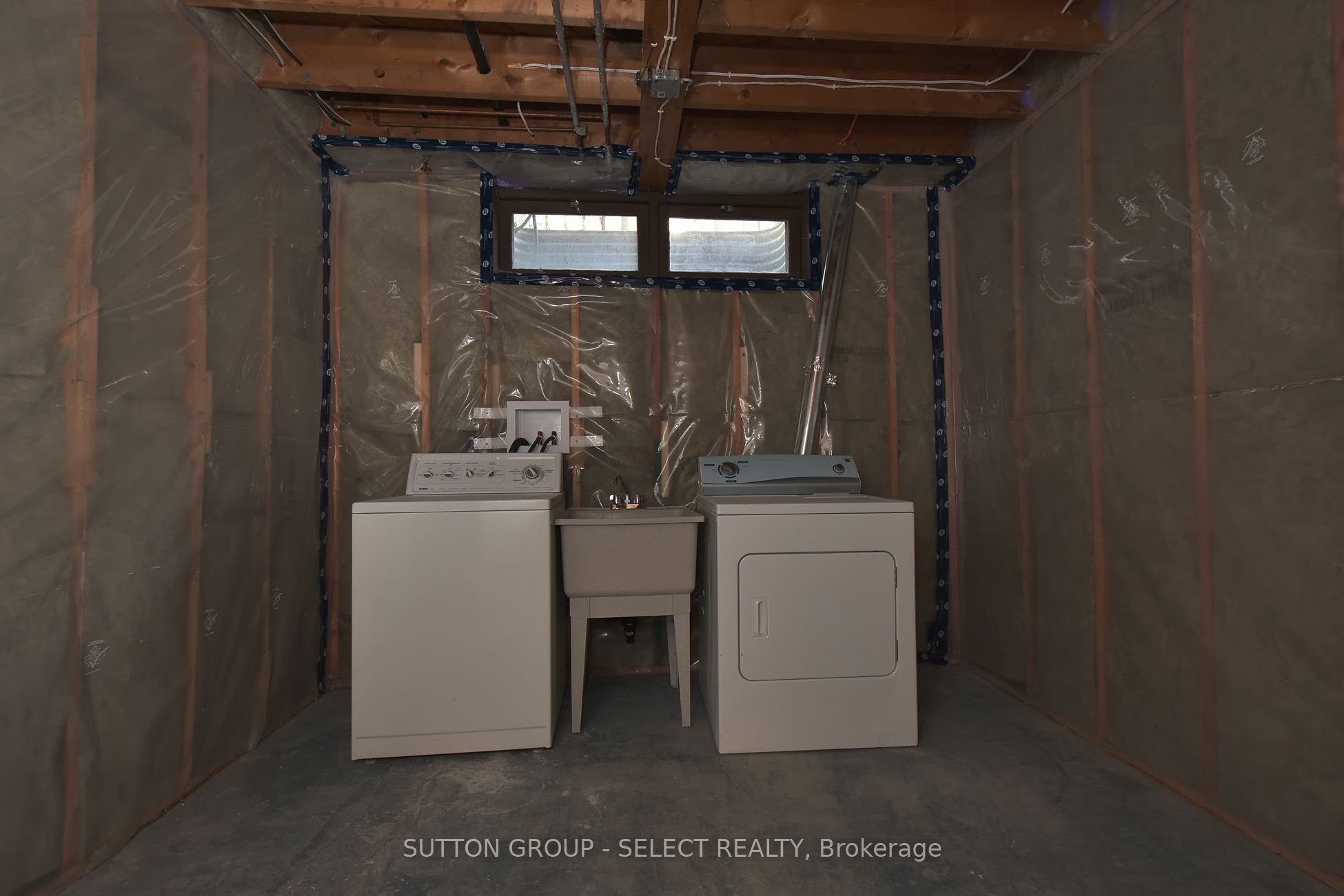1566 Nairn Avenue Property Photo 24