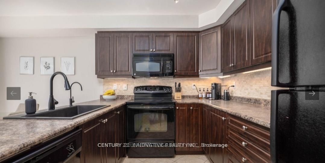 26 Duncan Avenue Property Photo 13