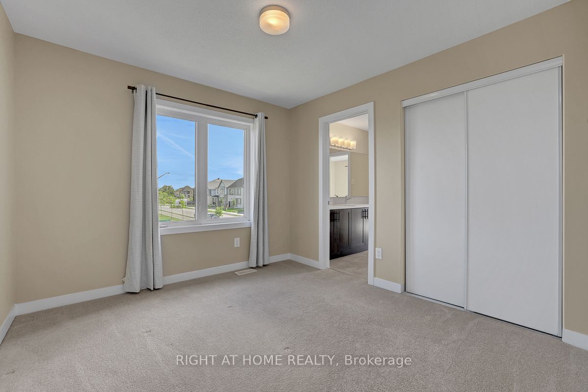 218 Conservancy Drive Property Photo 28