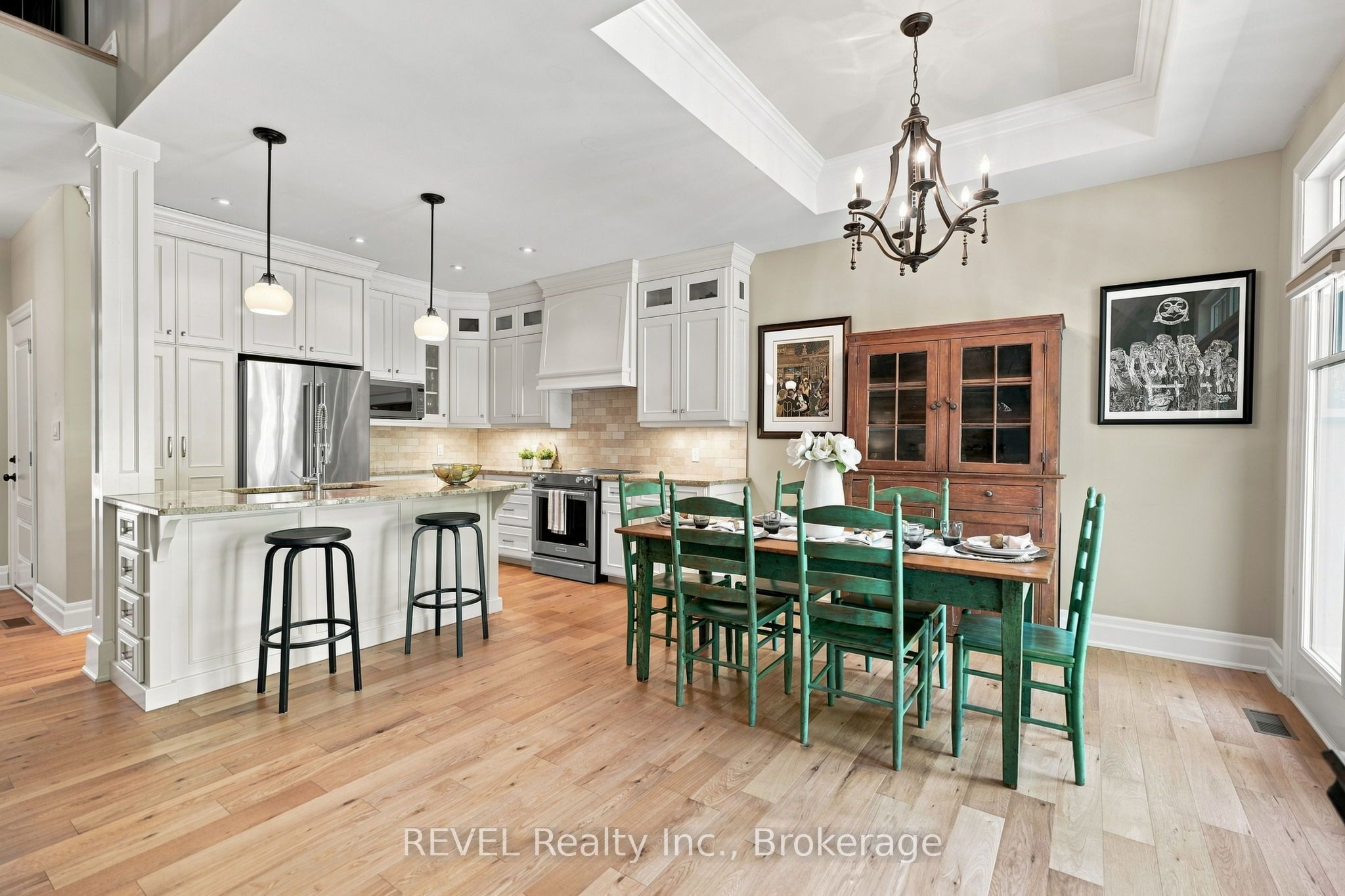 10 Evergreen Lane Property Photo 18