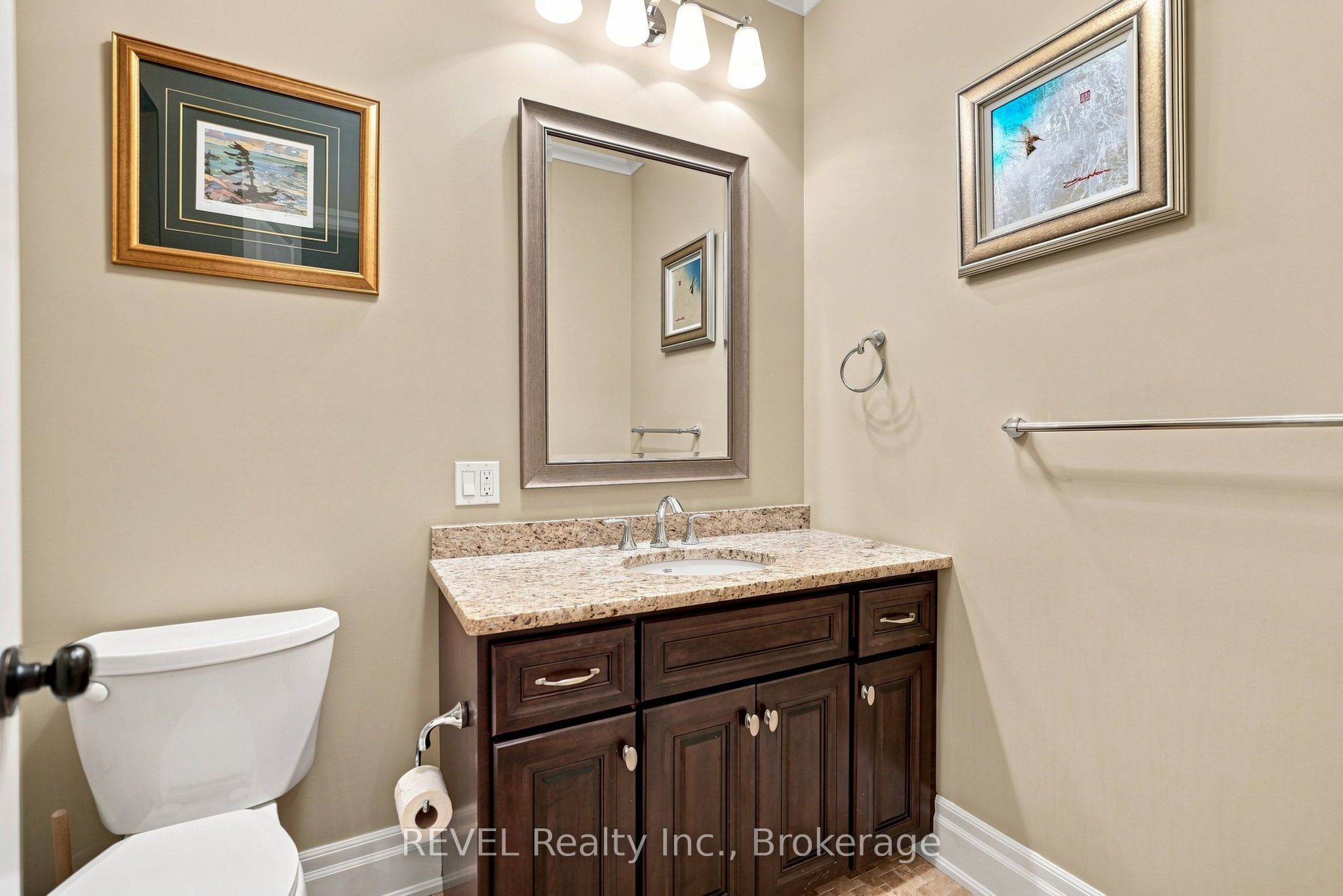 10 Evergreen Lane Property Photo 23