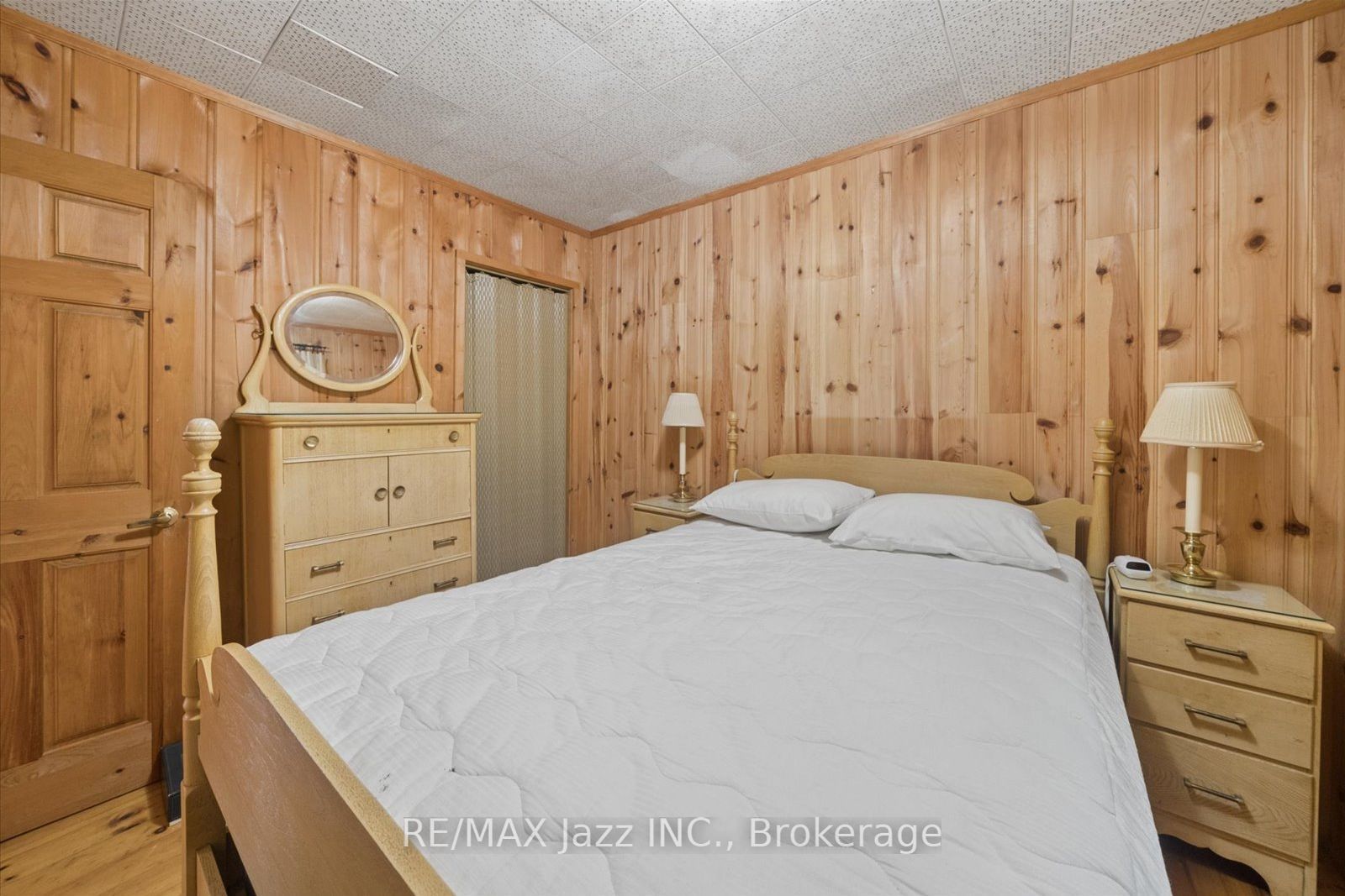 1022 Two Dogs Lane Property Photo 22