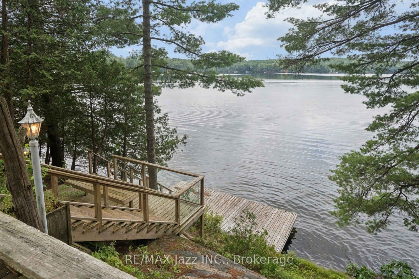 1022 Two Dogs Lane Property Photo 29