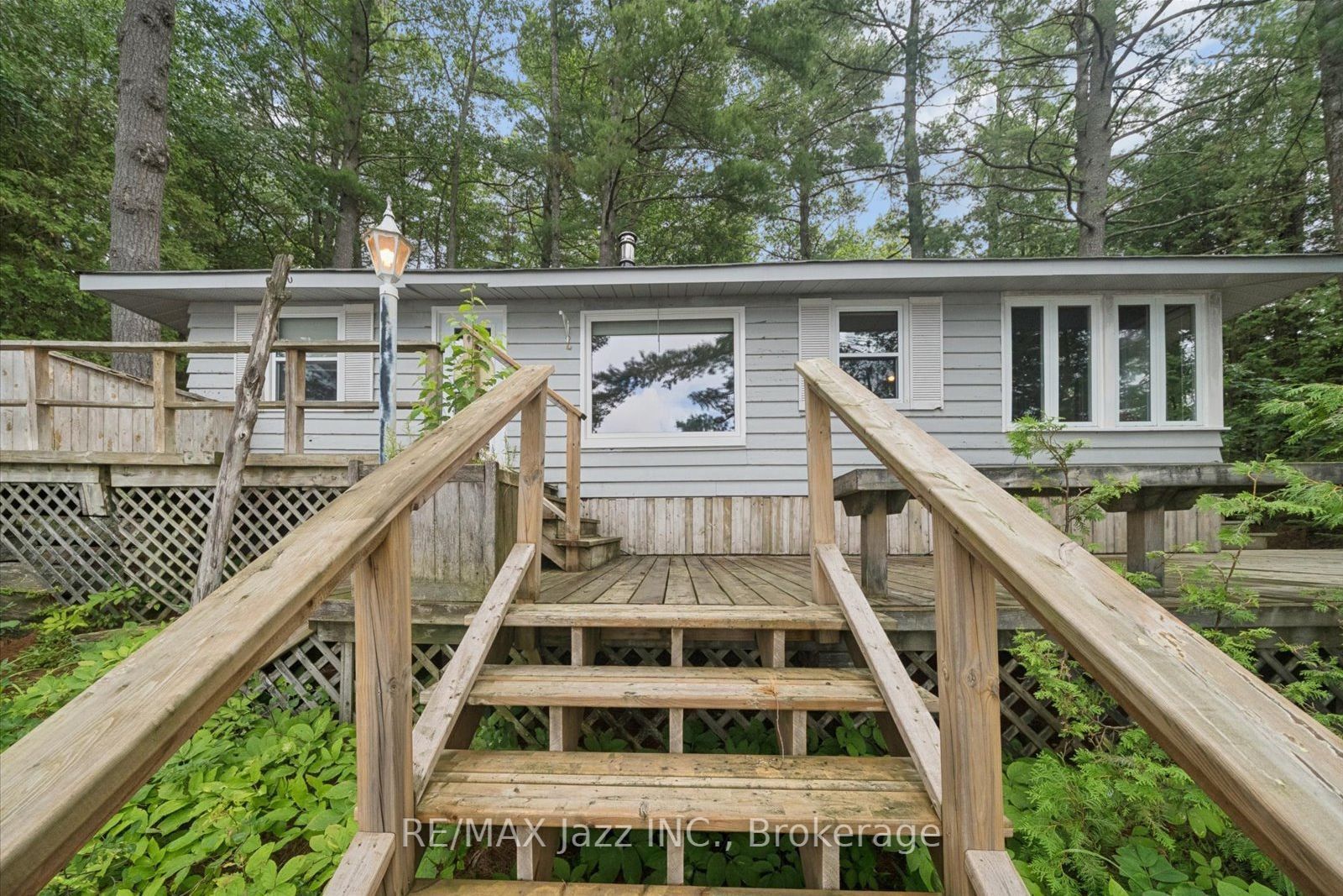 1022 Two Dogs Lane Property Photo 31