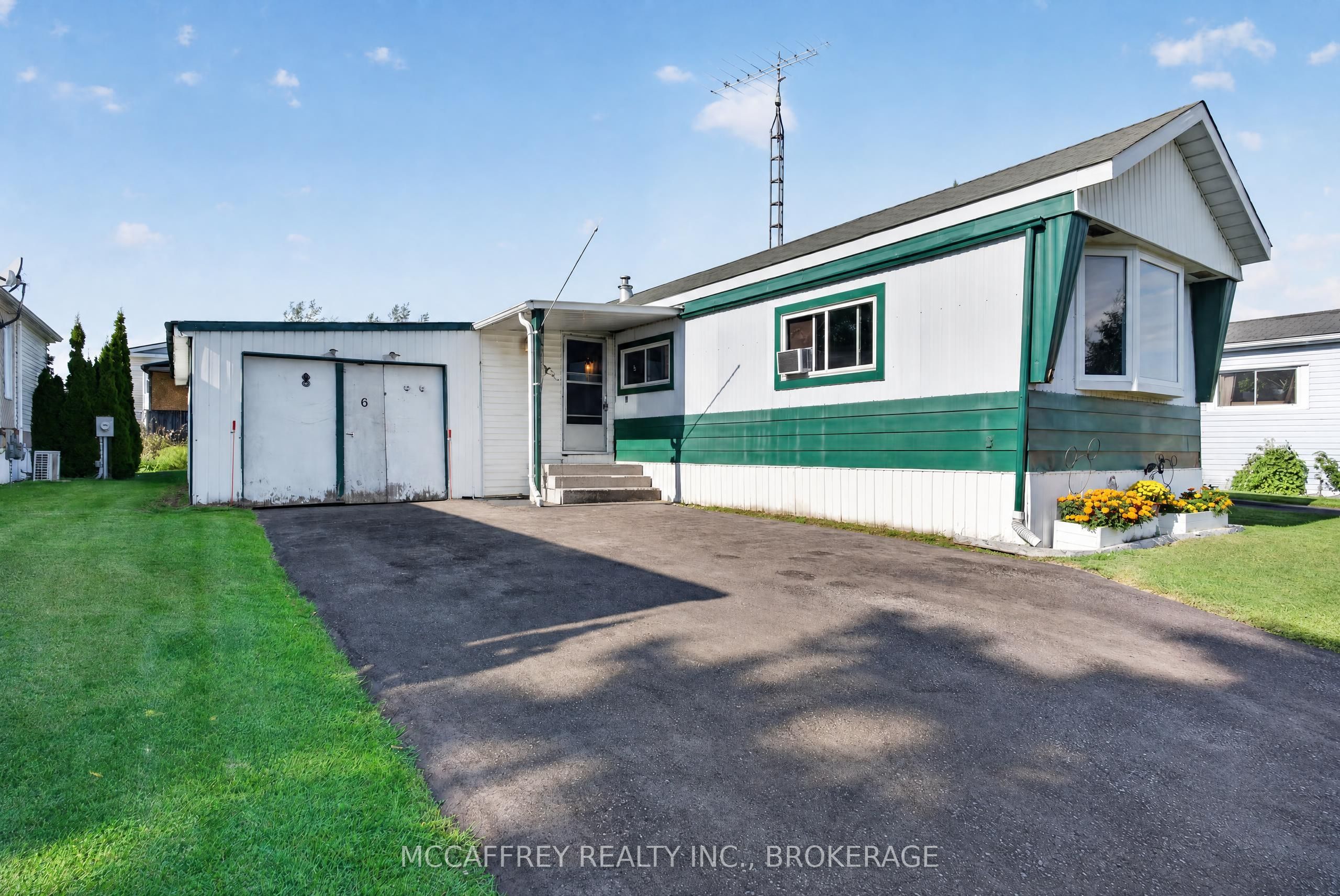 6 Cedar Street Property Photo 2