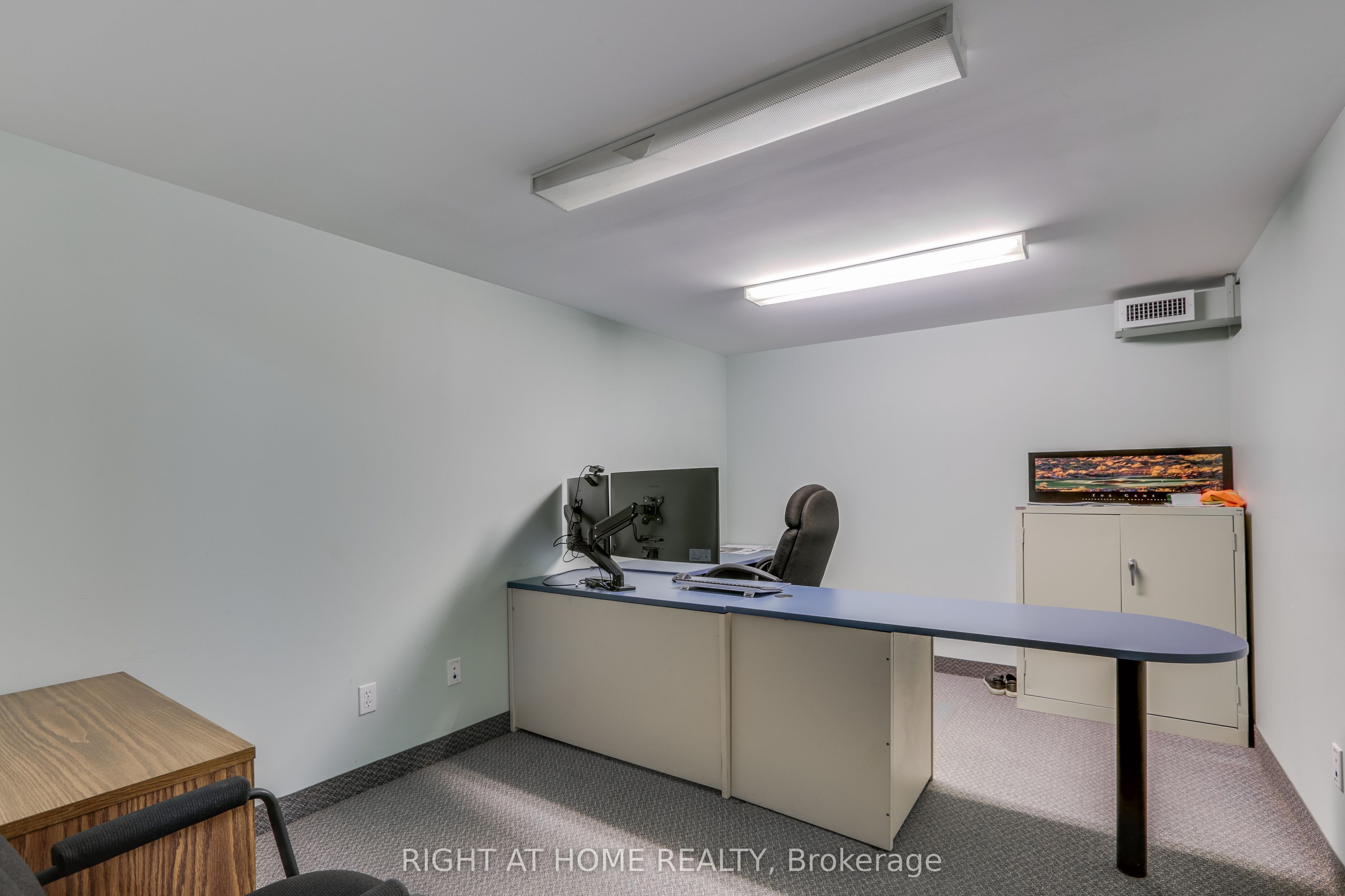 1464 N Crumlin Side Road Property Photo 20