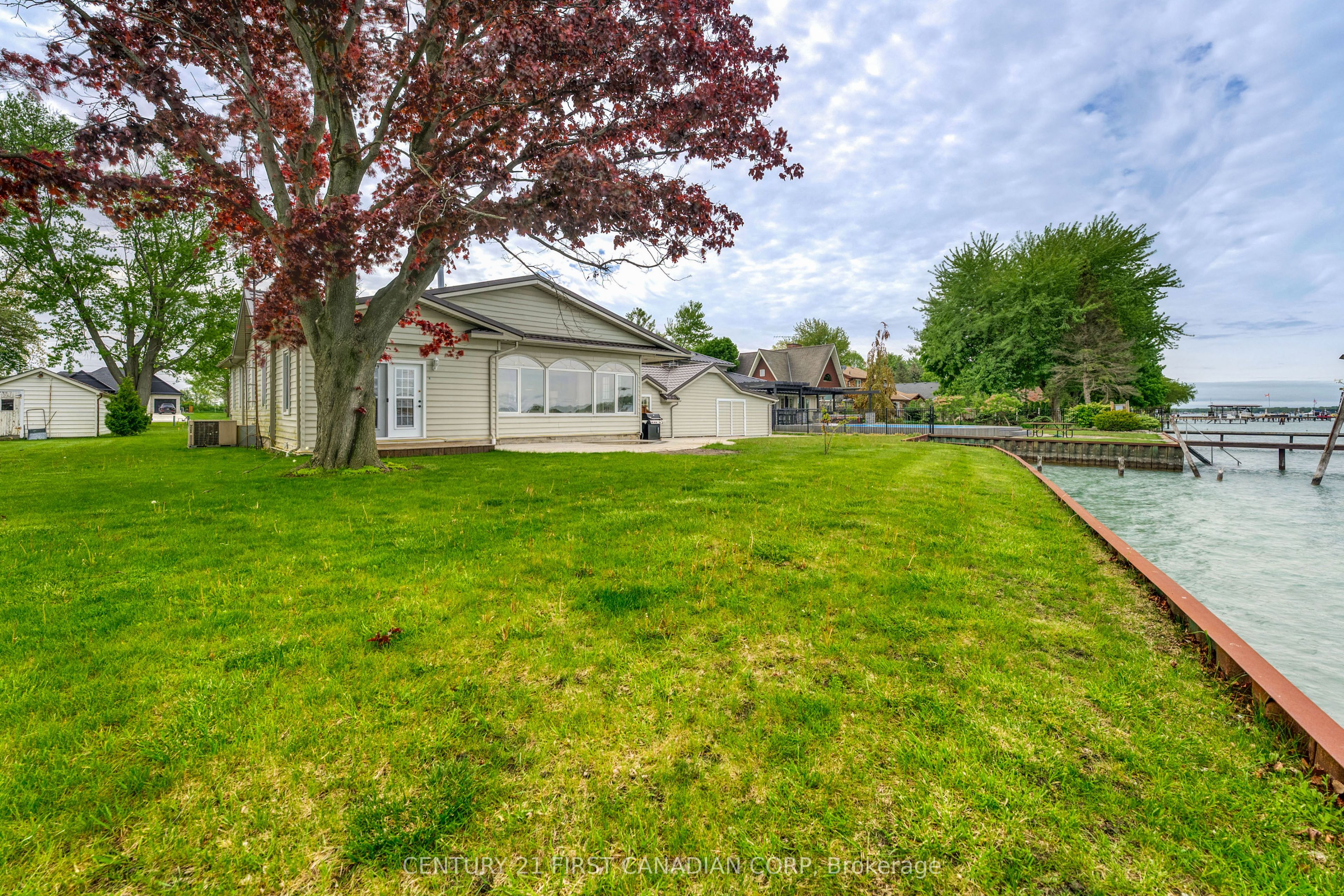 3877 St Clair Parkway Property Photo 42