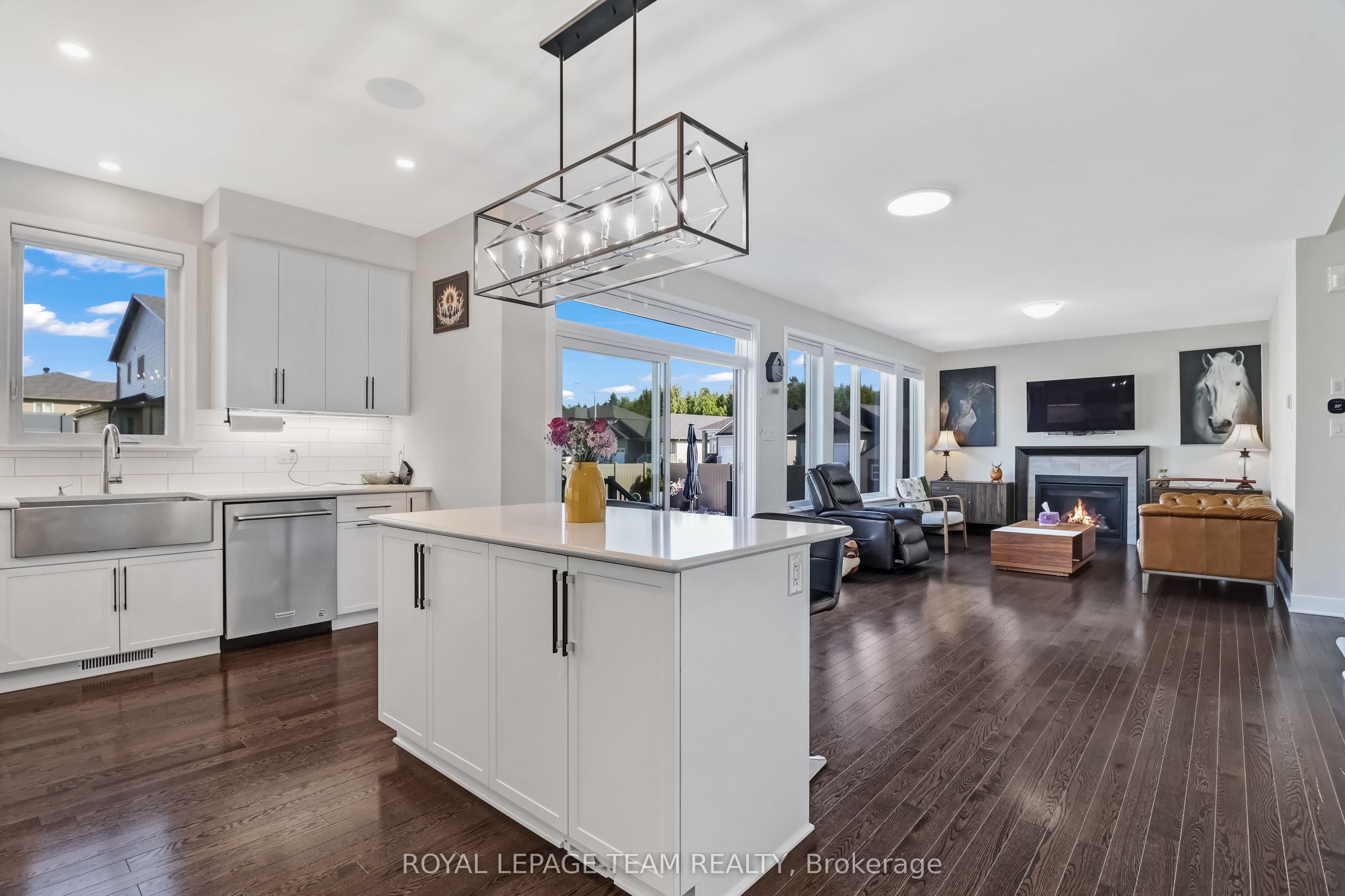 494 Central Park Boulevard Property Photo 10