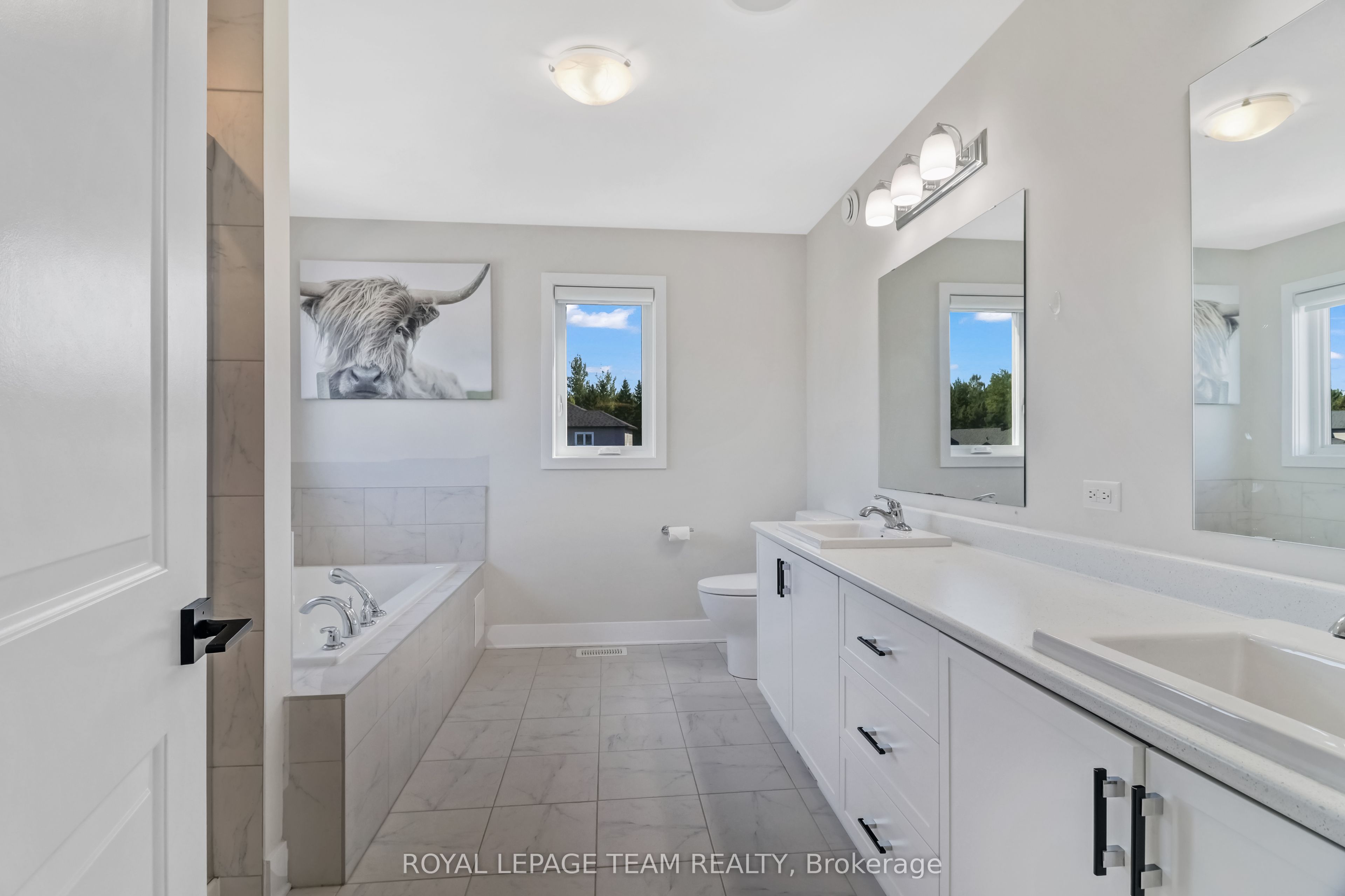 494 Central Park Boulevard Property Photo 21