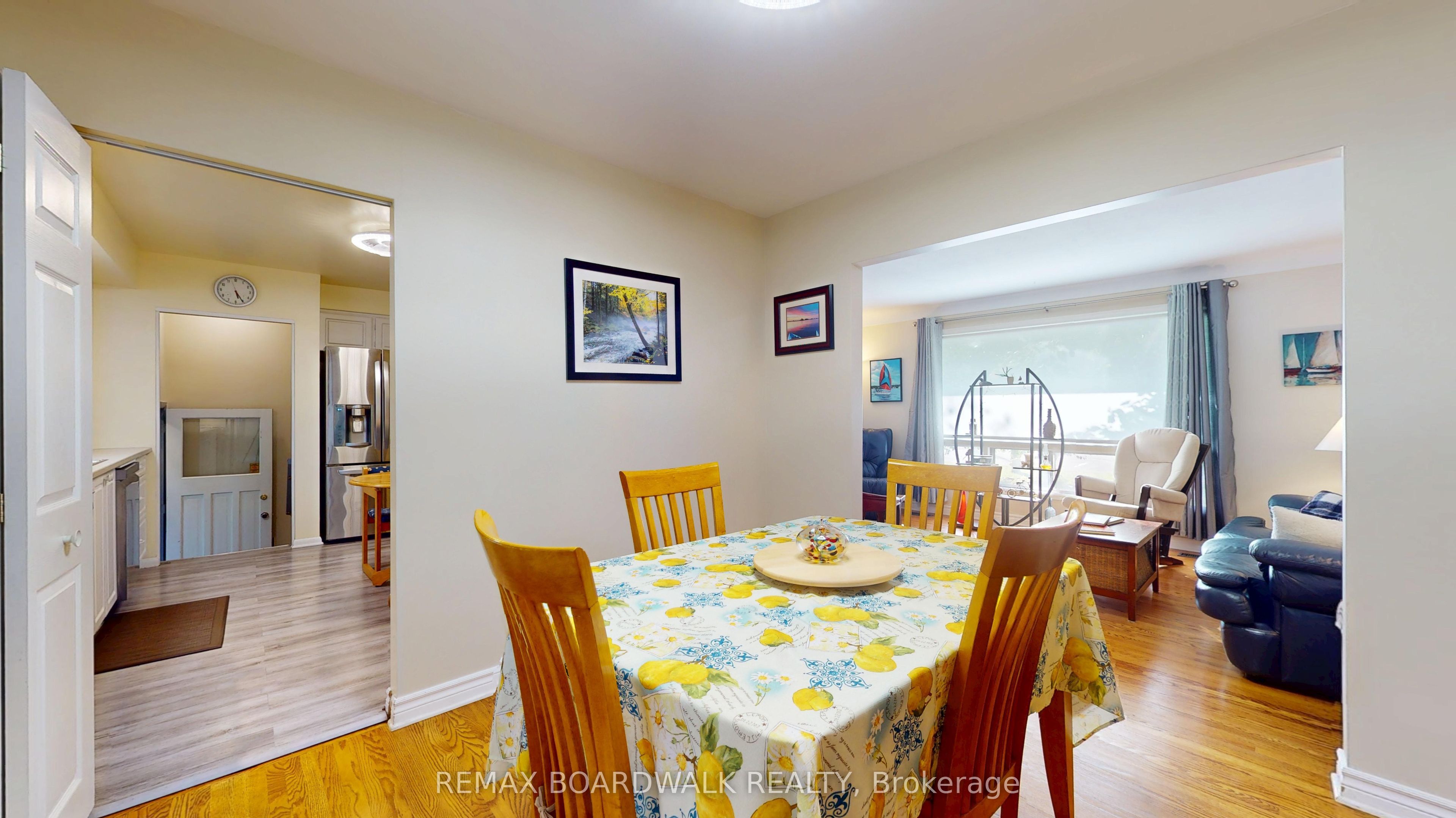 125 Front Avenue W Property Photo 12