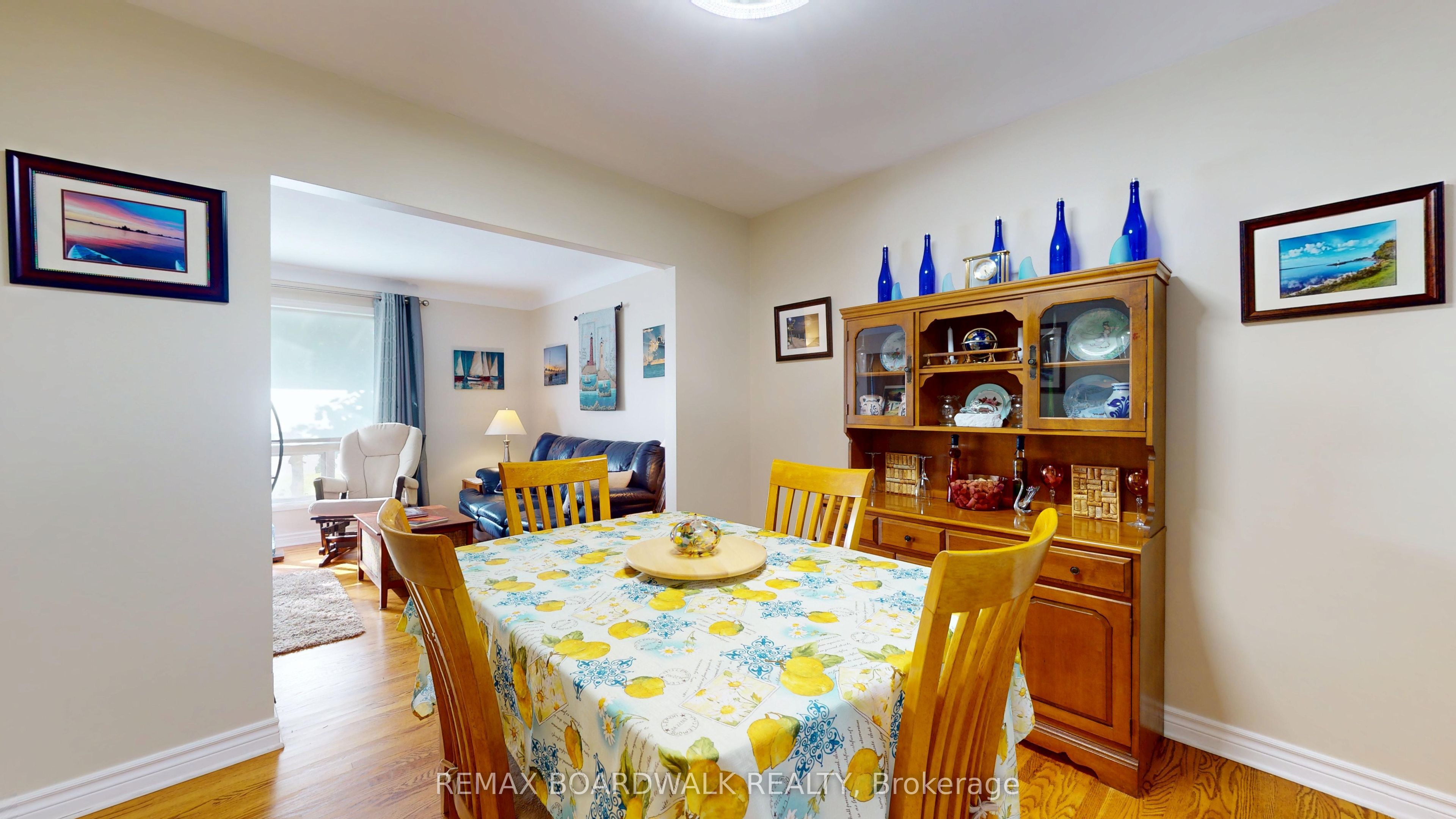 125 Front Avenue W Property Photo 13