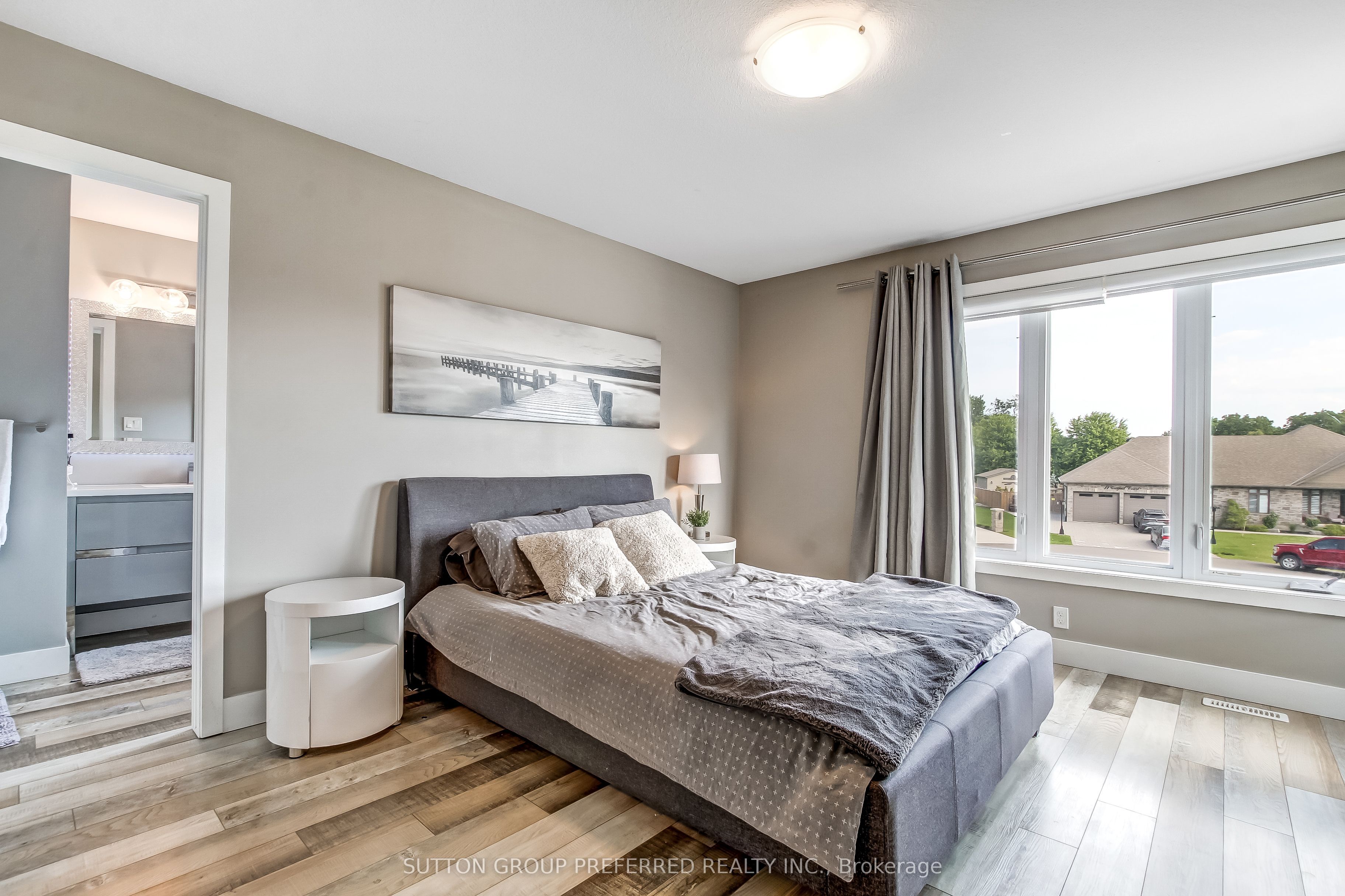 12 Grogast Court Property Photo 29