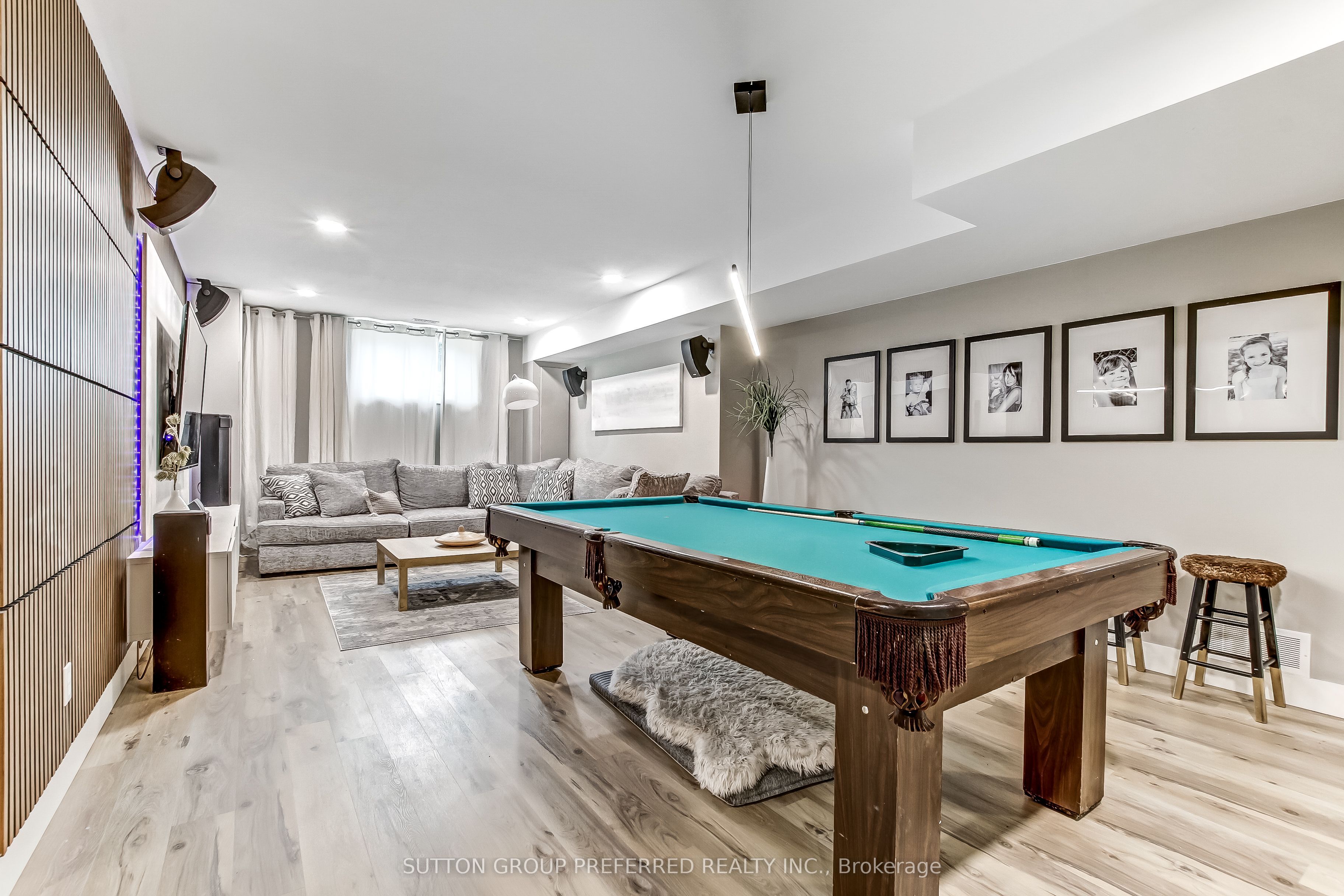 12 Grogast Court Property Photo 32