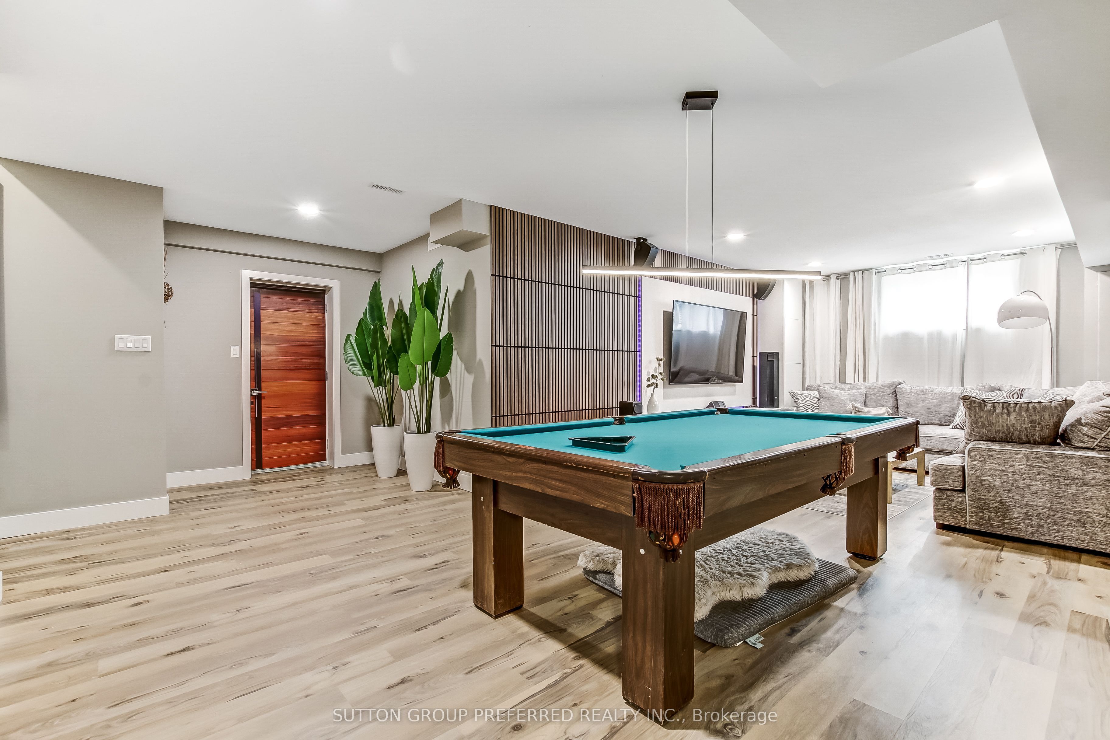 12 Grogast Court Property Photo 33