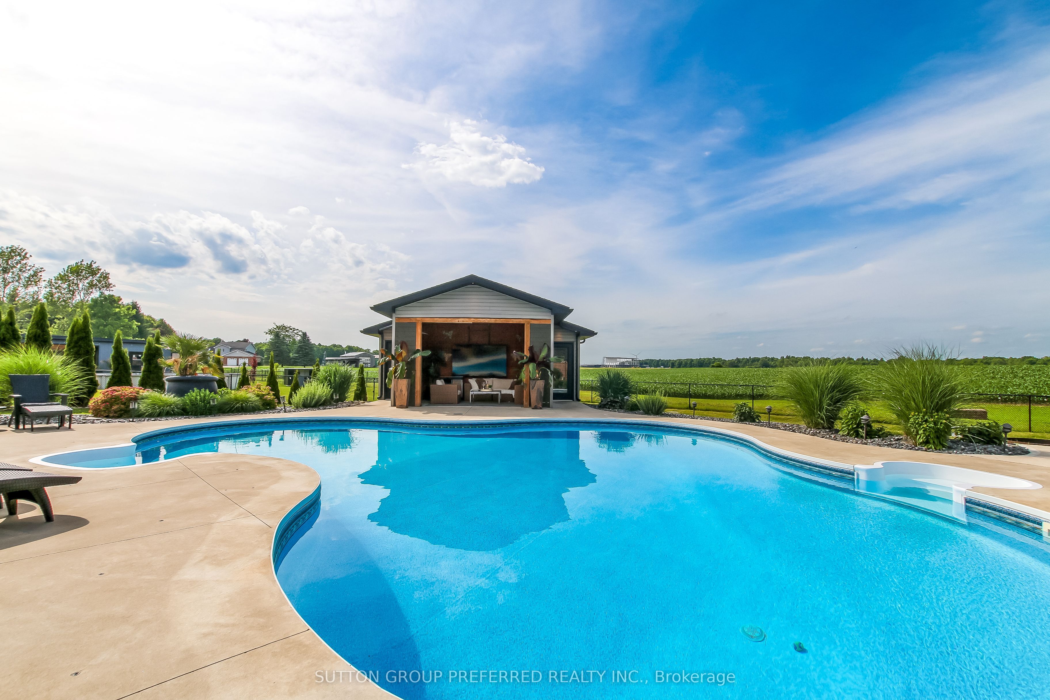 12 Grogast Court Property Photo 40