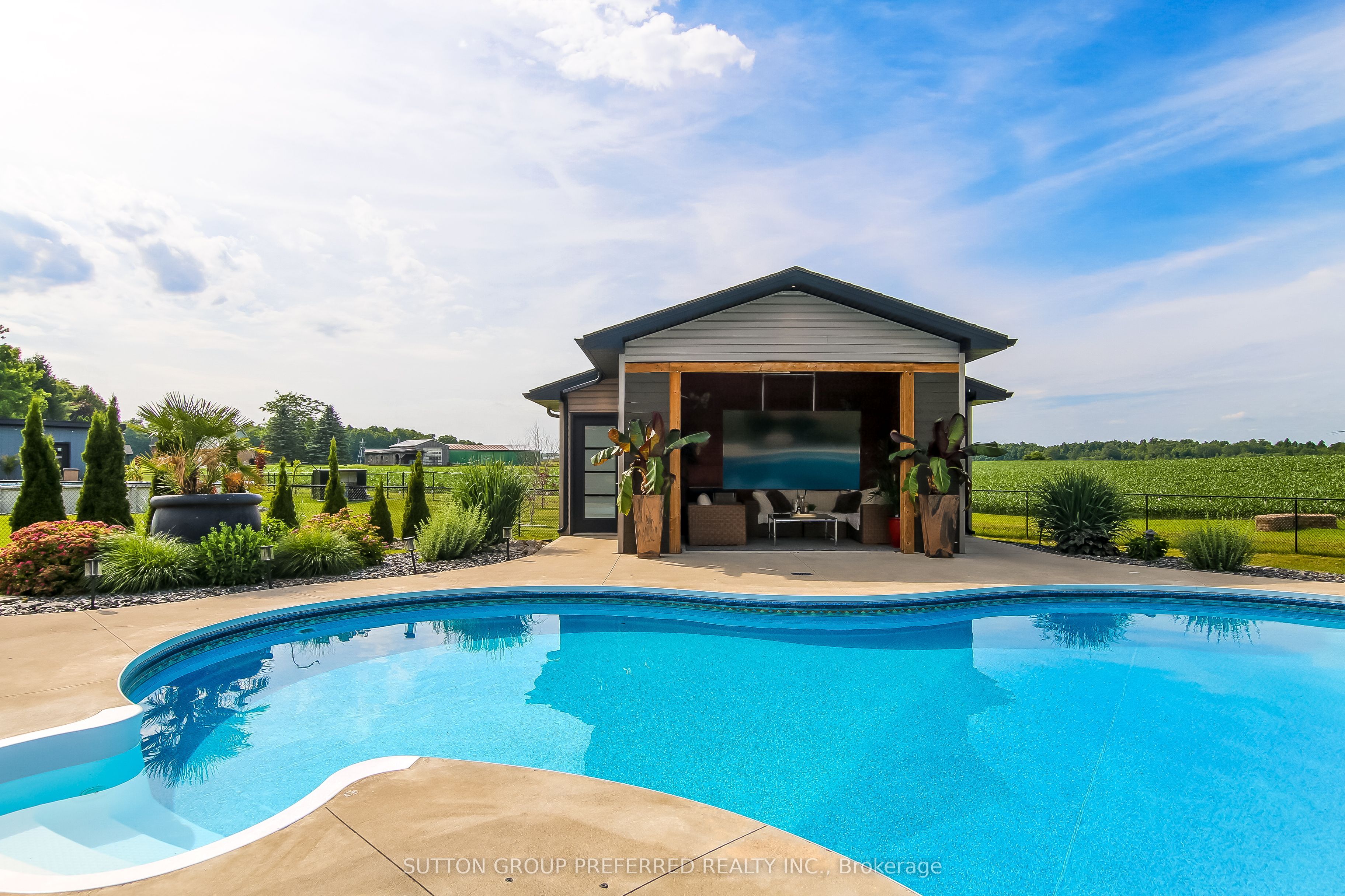 12 Grogast Court Property Photo 45