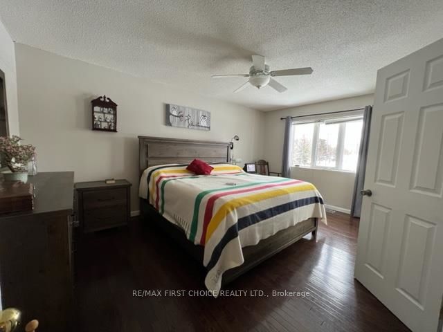 100 Queen Street Property Photo 13