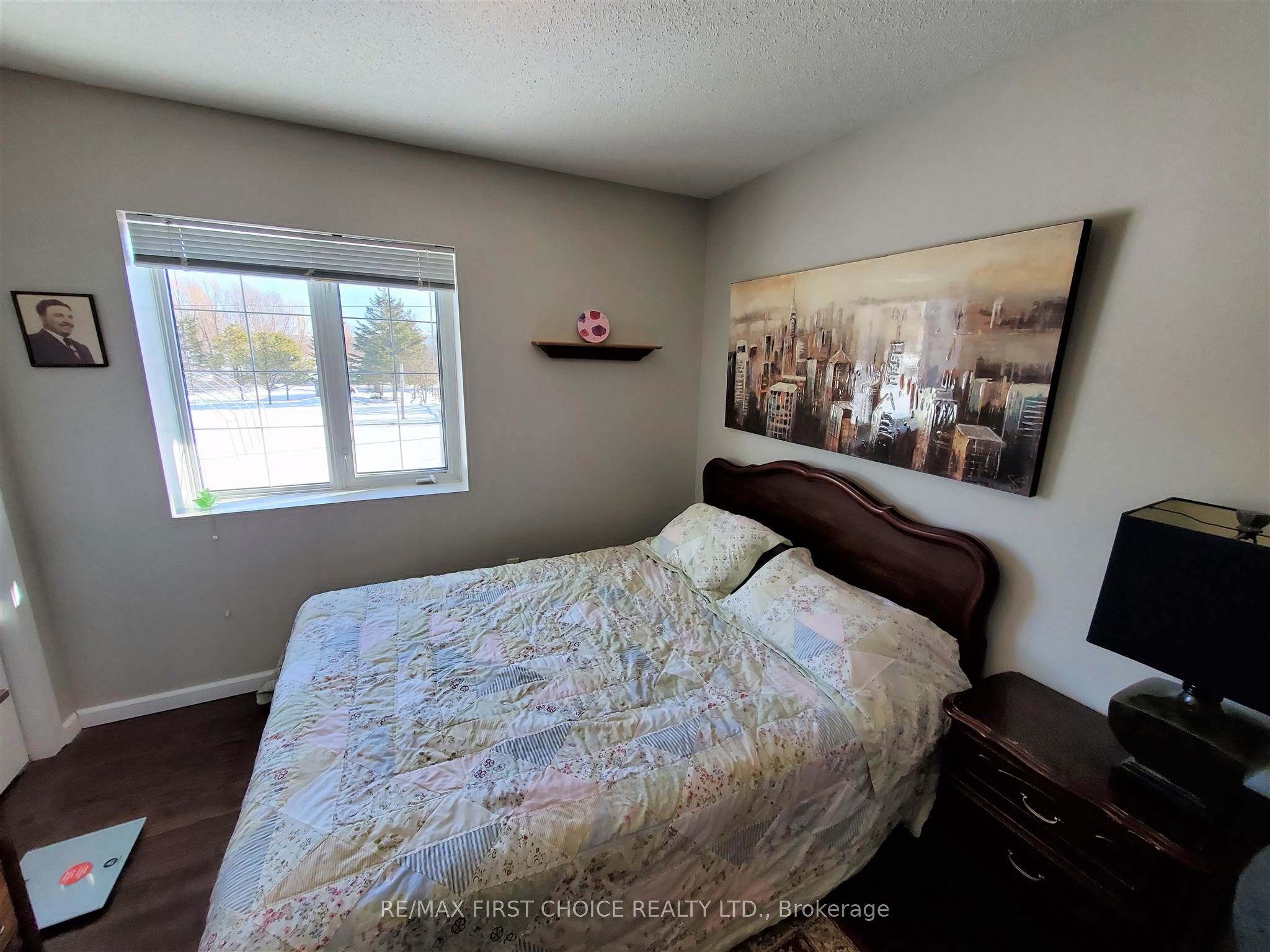 100 Queen Street Property Photo 17
