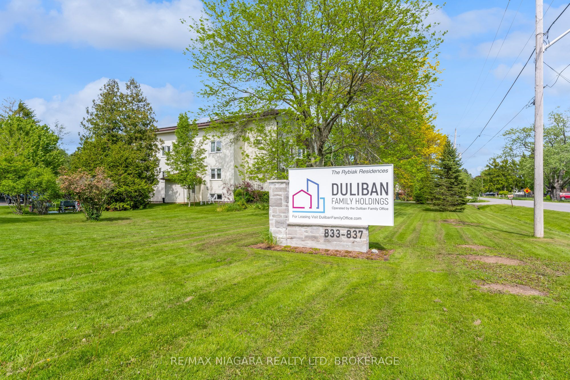 833 Foss Road 2-3 Property Photo 1