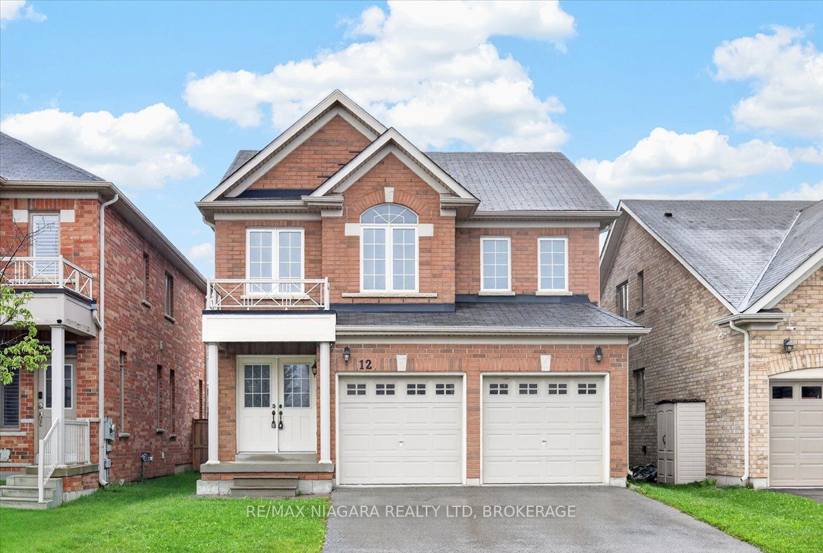 12 Fred Fisher Crescent