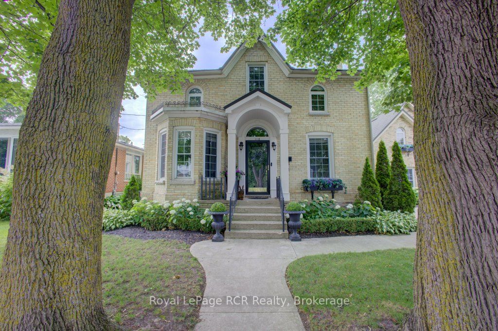 116 Walton Street Property Photo 1