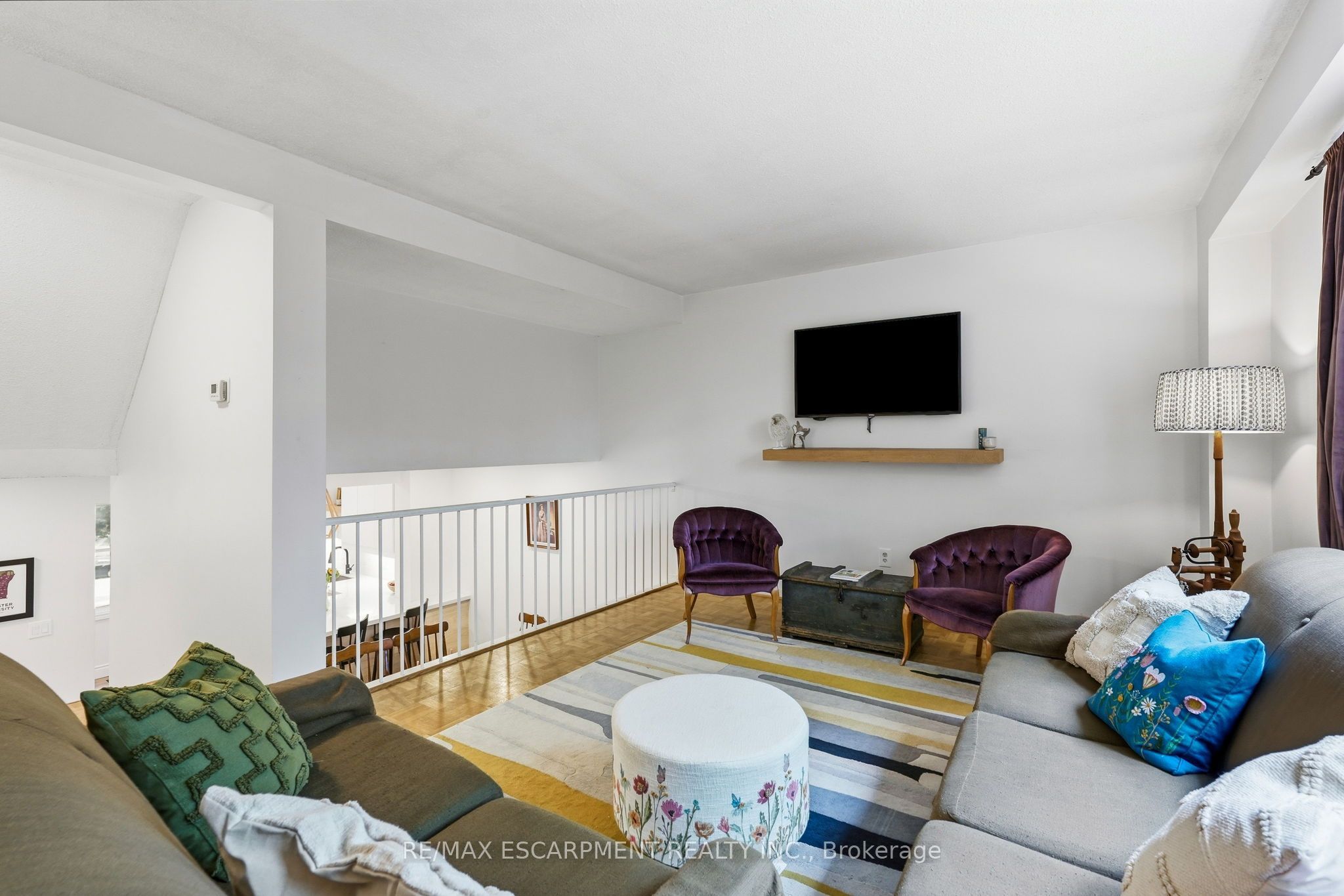 3 Burdock Lane 33 Property Photo 6
