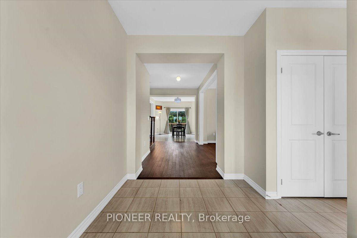 5 Todd Crescent Property Photo 5