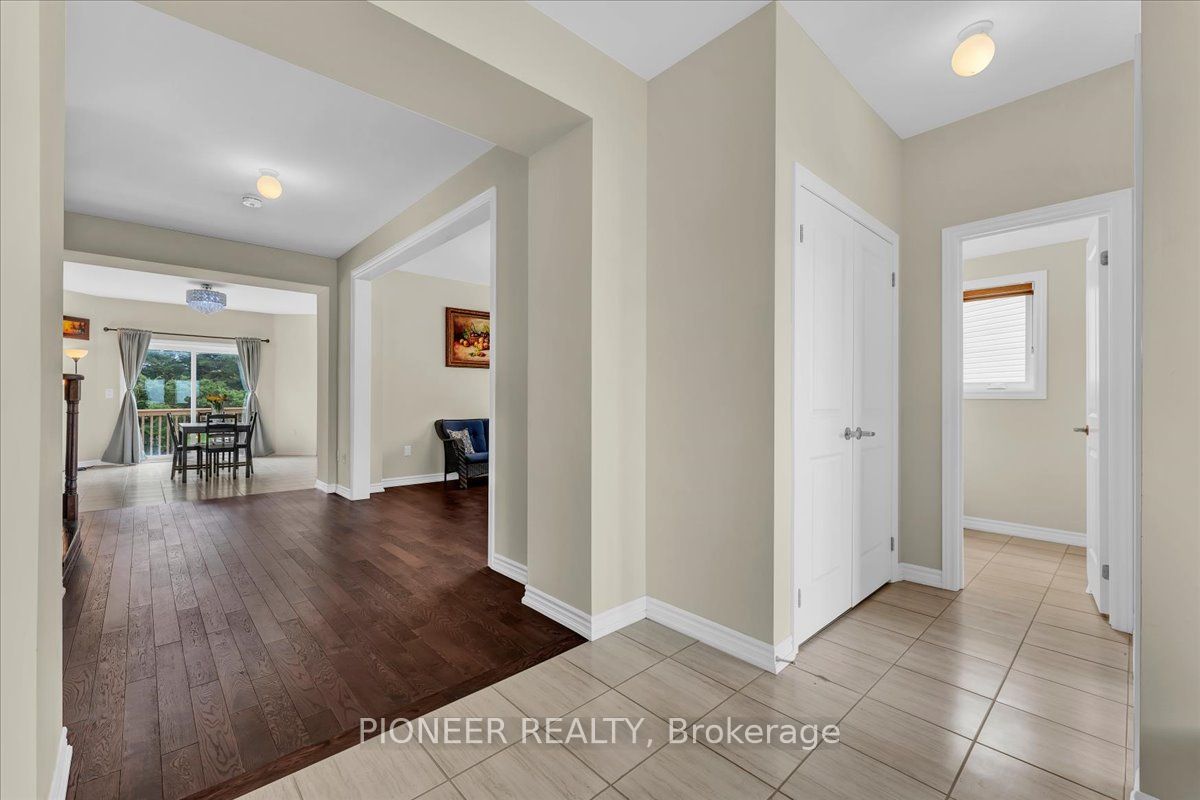 5 Todd Crescent Property Photo 6
