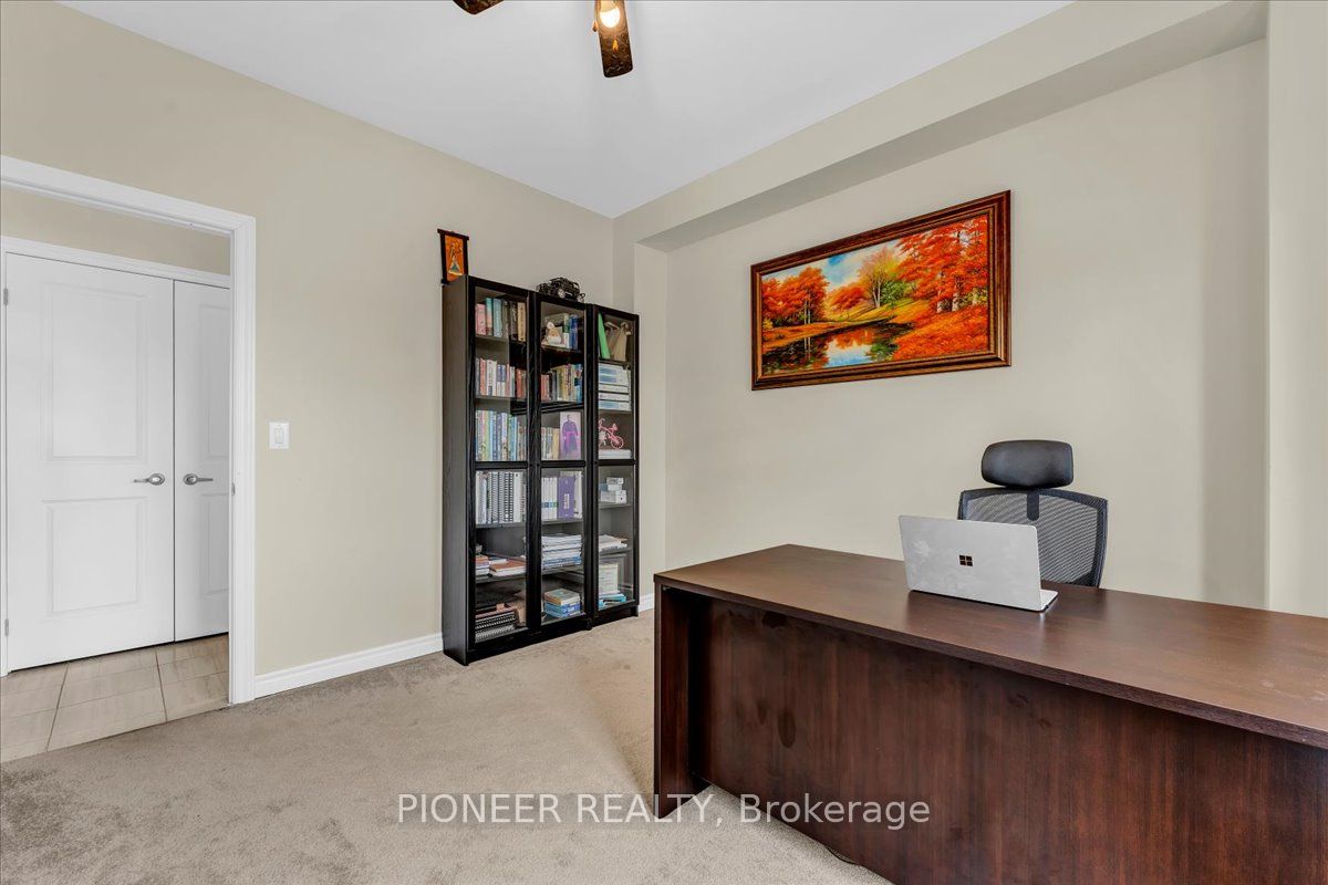 5 Todd Crescent Property Photo 8