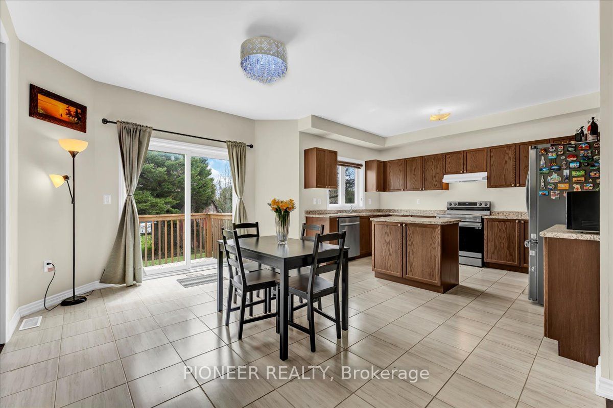 5 Todd Crescent Property Photo 12