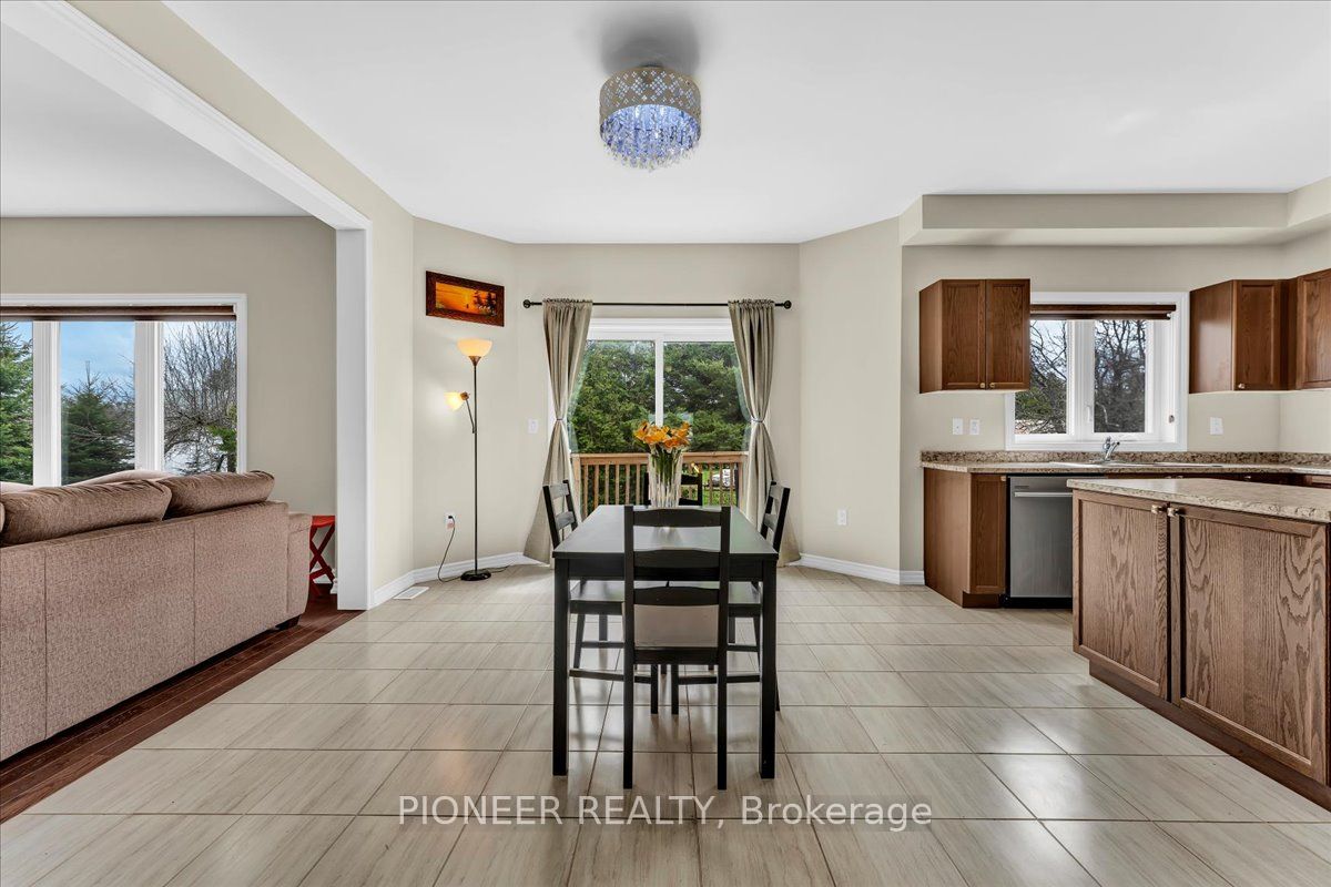 5 Todd Crescent Property Photo 13
