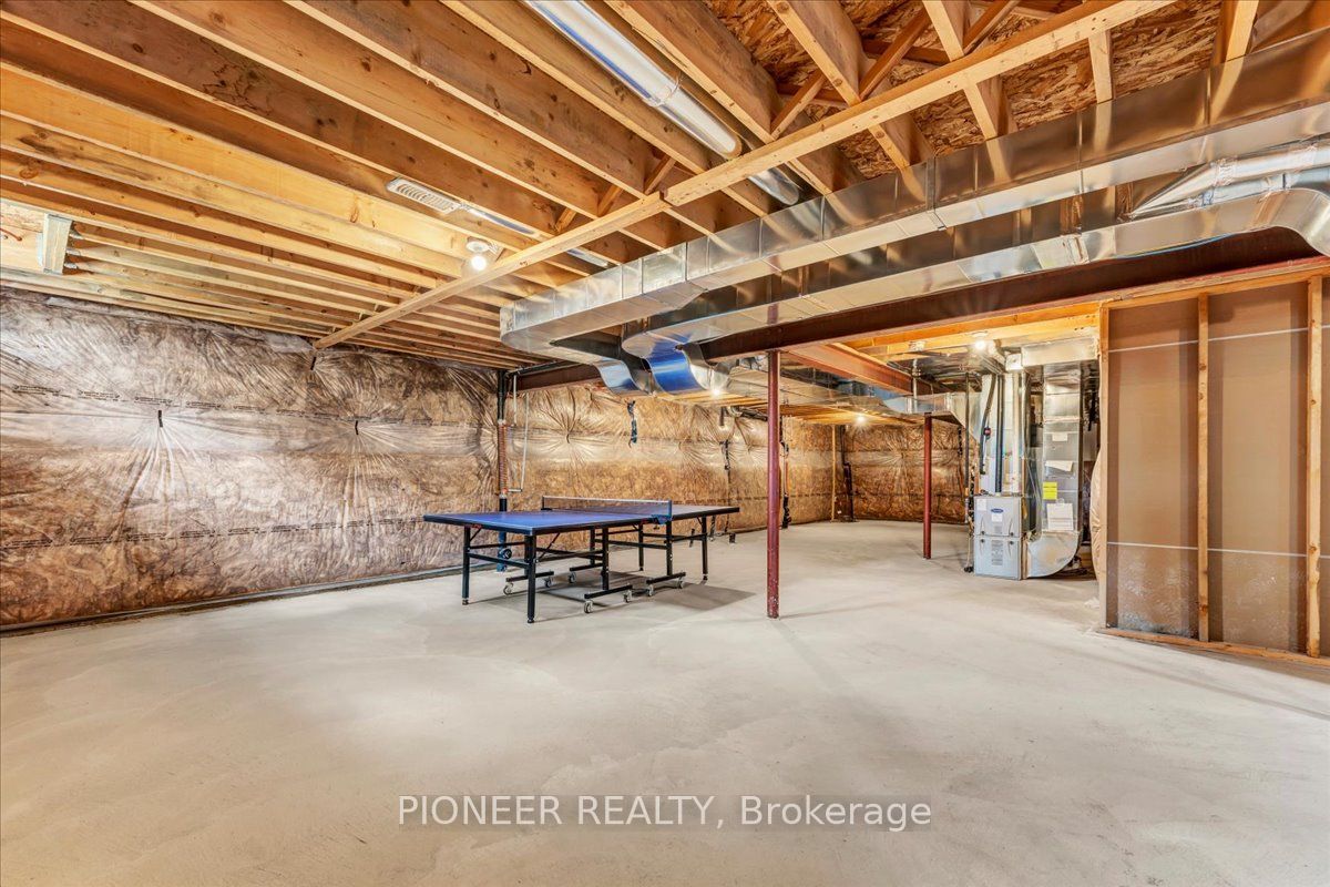 5 Todd Crescent Property Photo 41