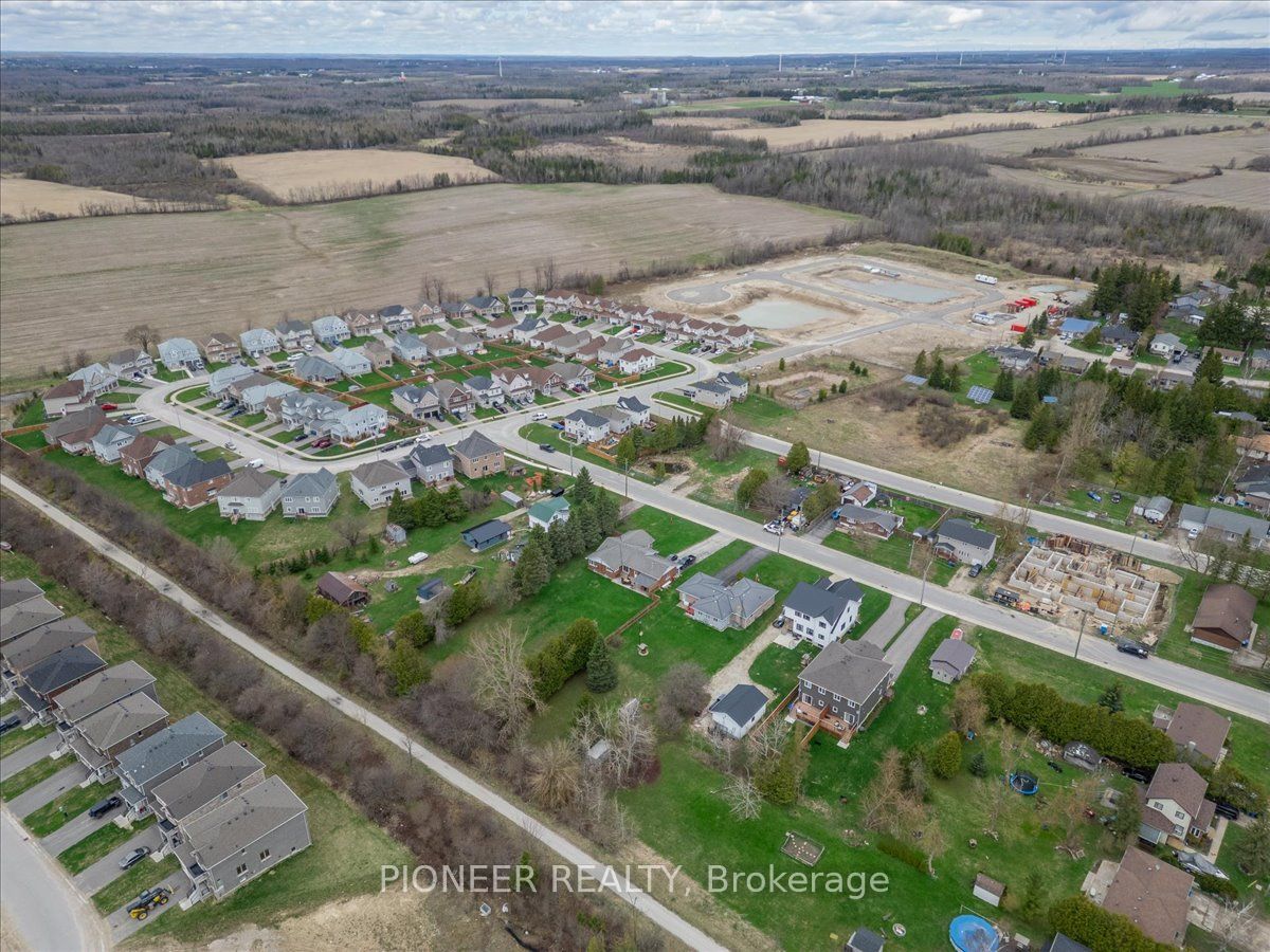 5 Todd Crescent Property Photo 48