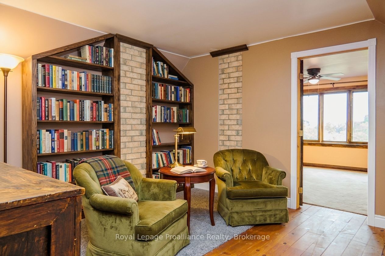 10 Hobbs Road Property Photo 29