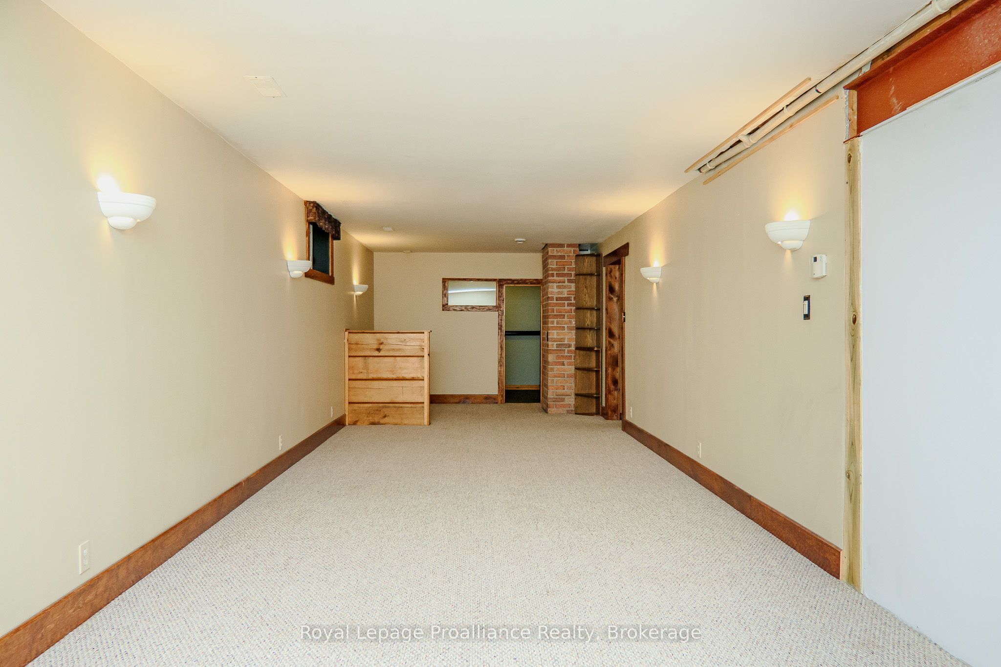 10 Hobbs Road Property Photo 34