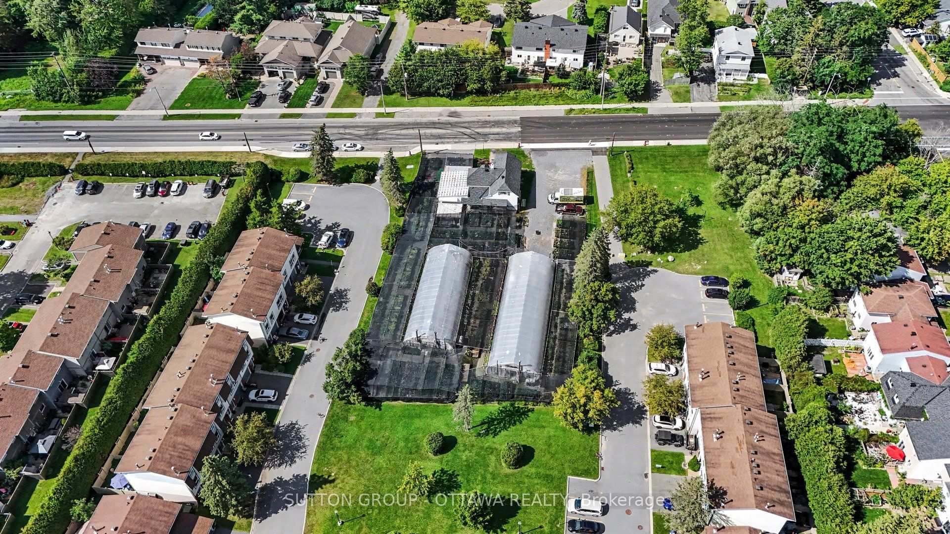2832 Innes Road Property Photo 14