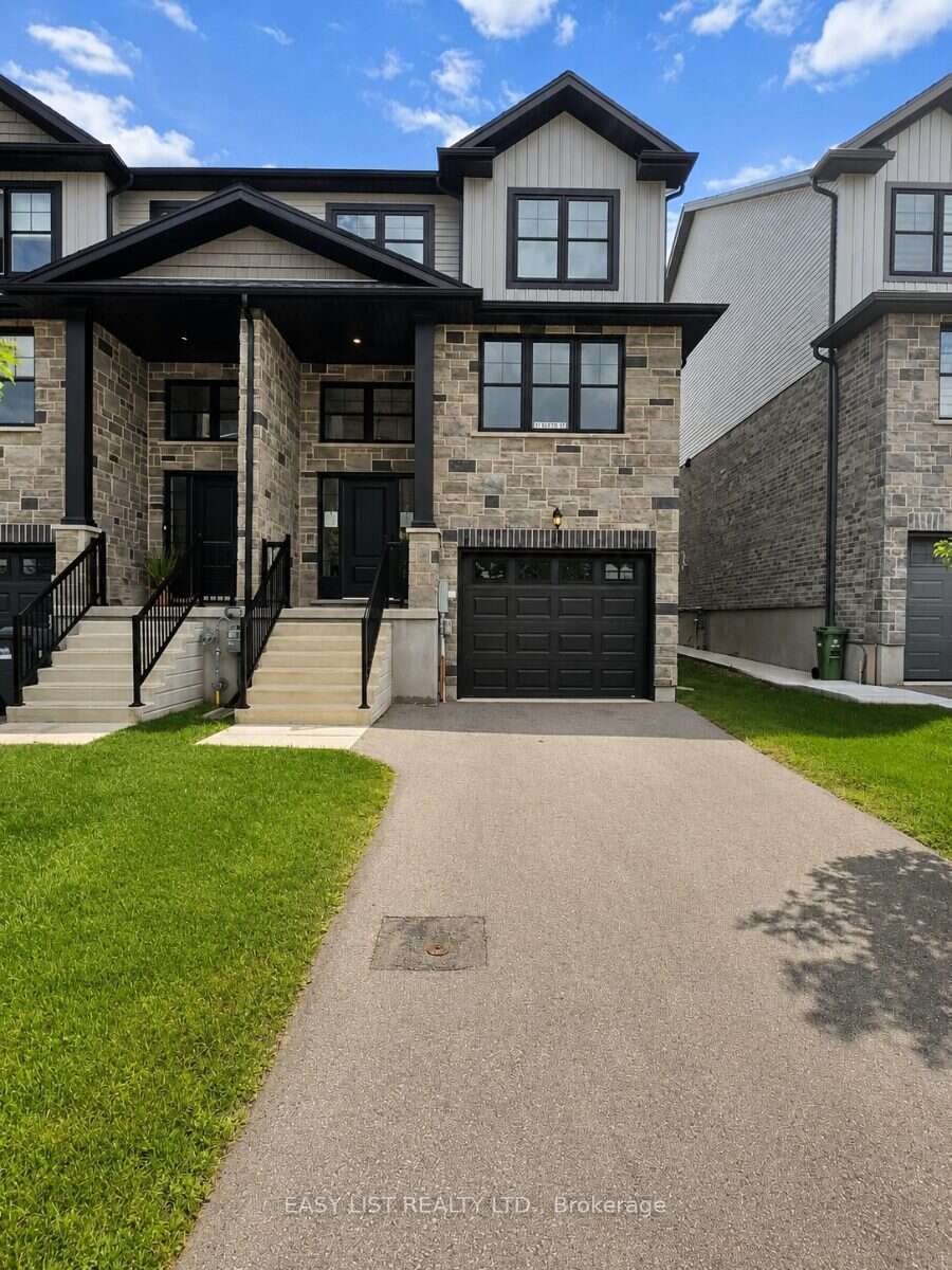 10 Kay Crescent Property Photo 1