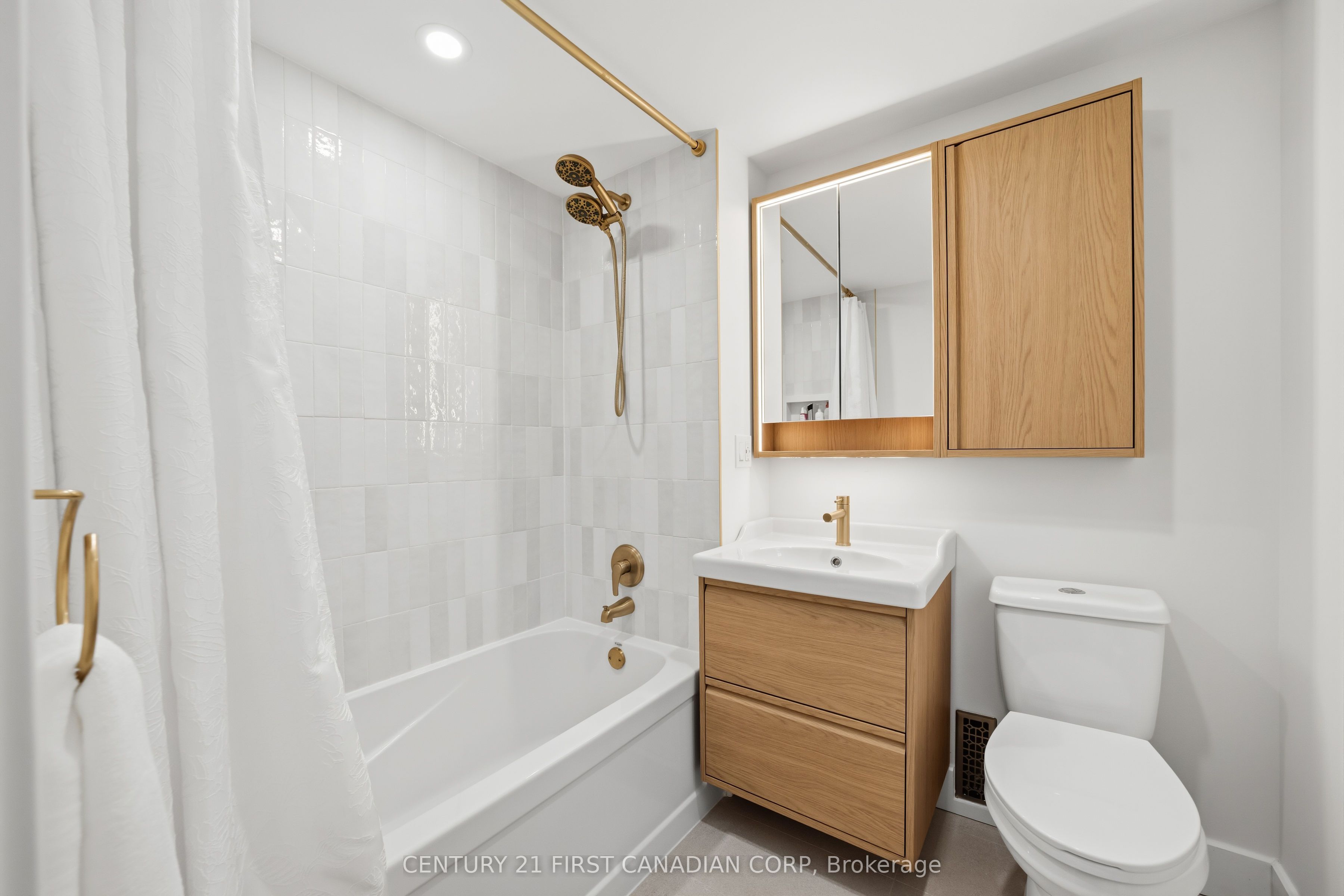 378 Byron Boulevard Property Photo 25