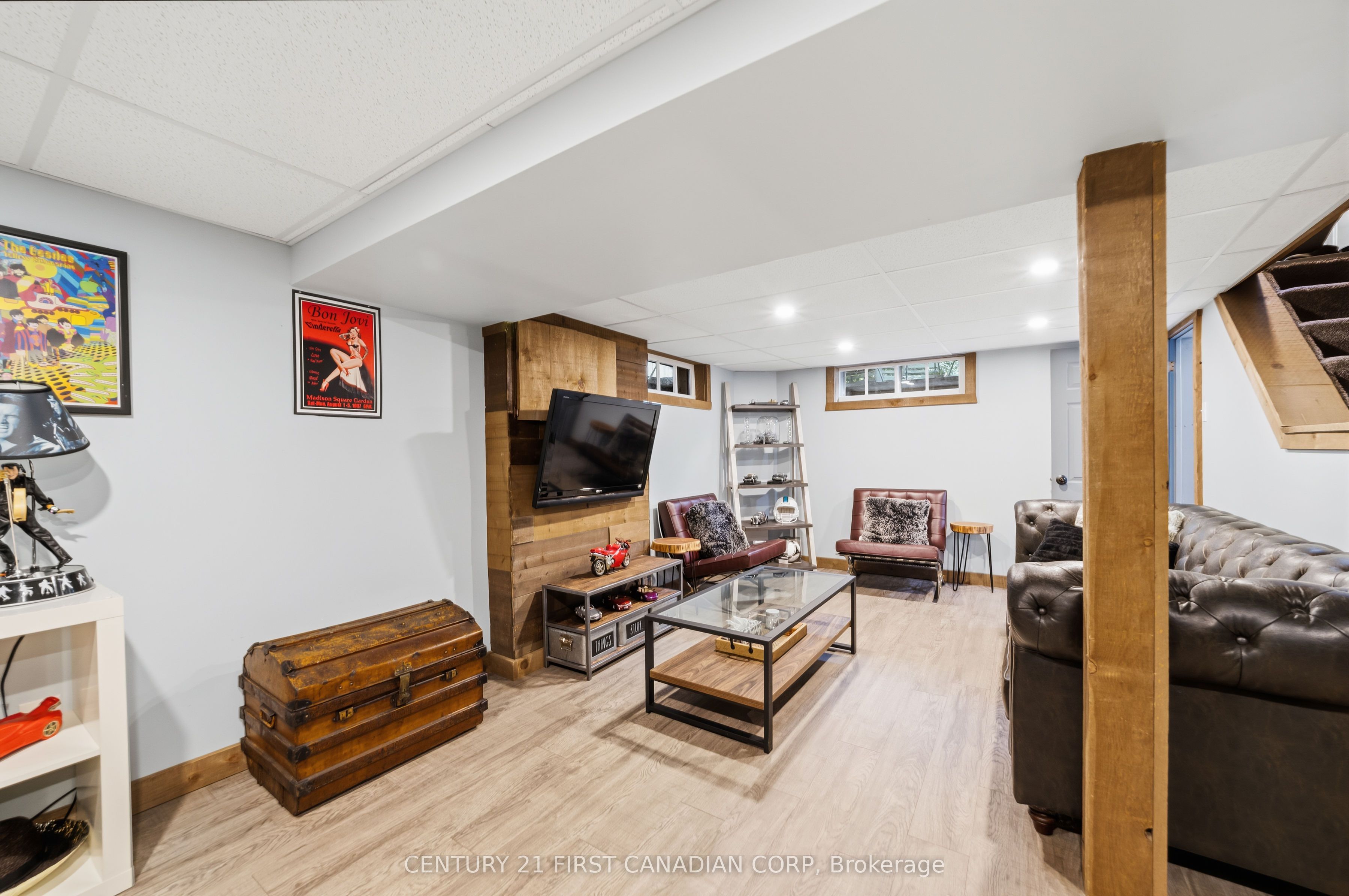 378 Byron Boulevard Property Photo 29