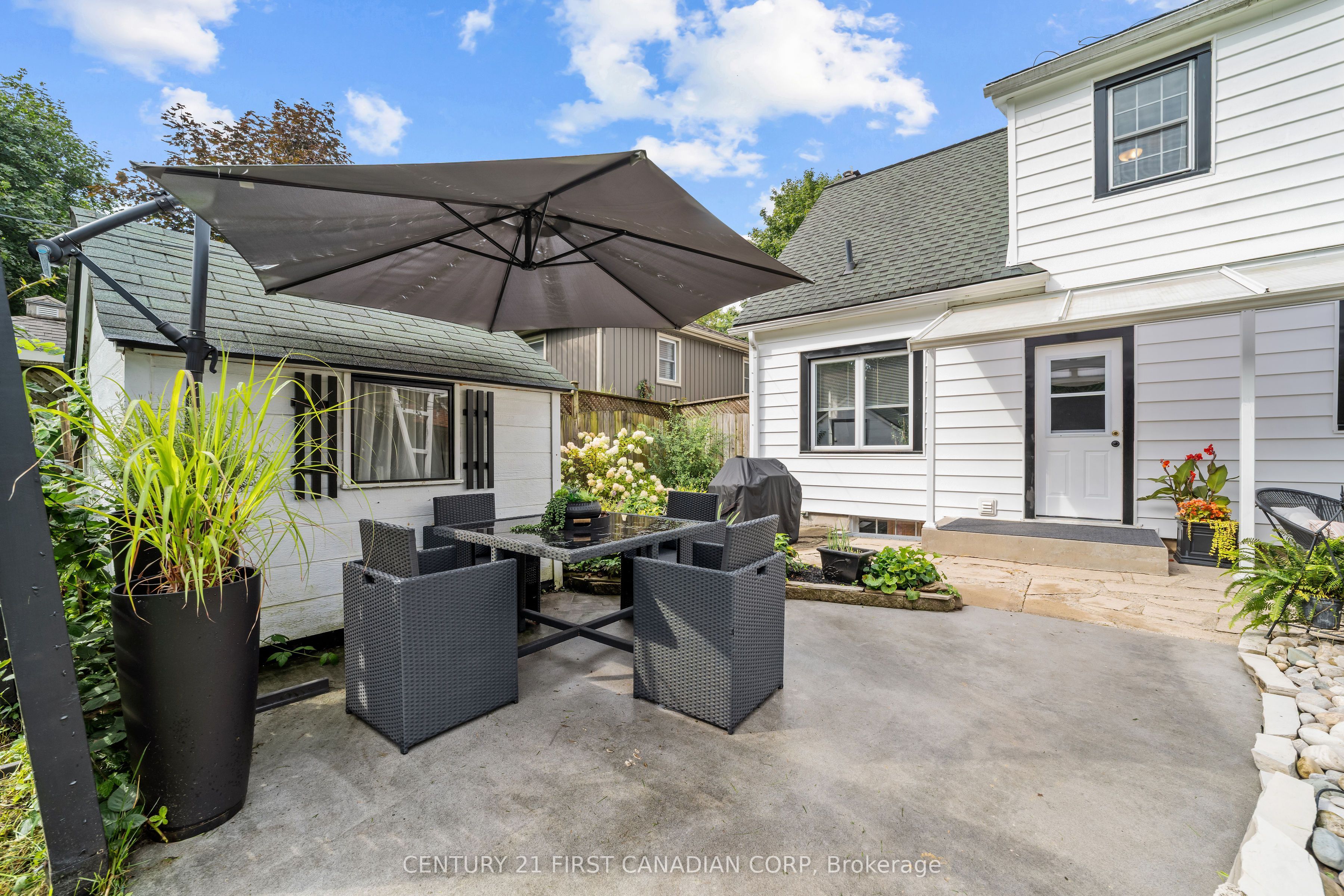 378 Byron Boulevard Property Photo 38