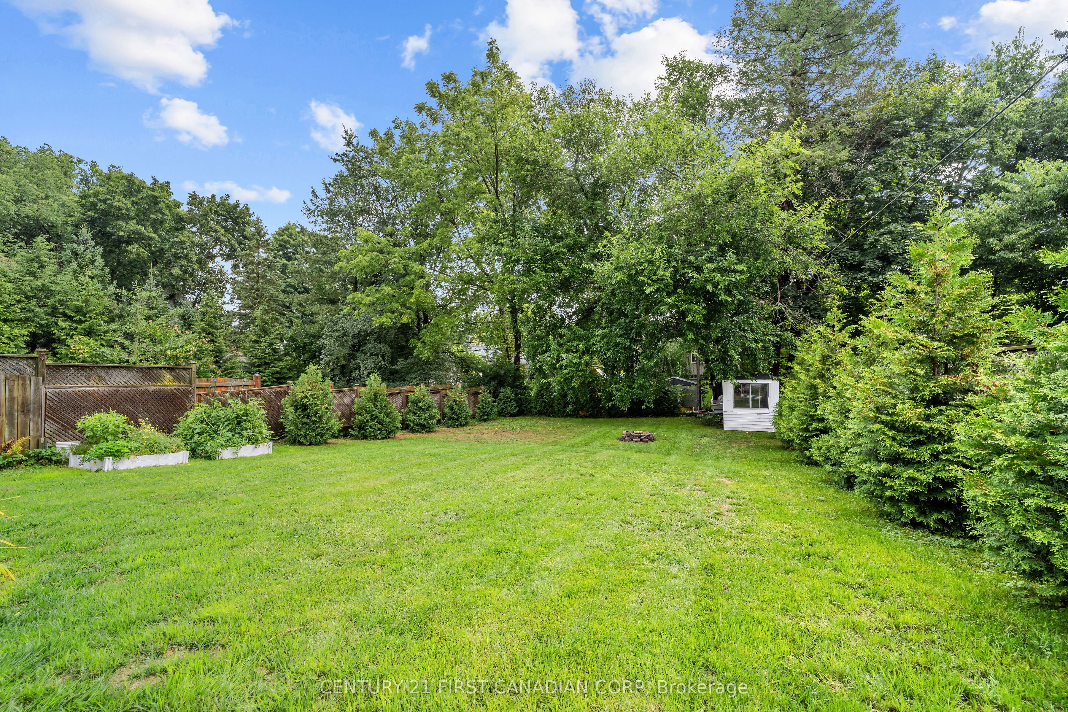 378 Byron Boulevard Property Photo 43